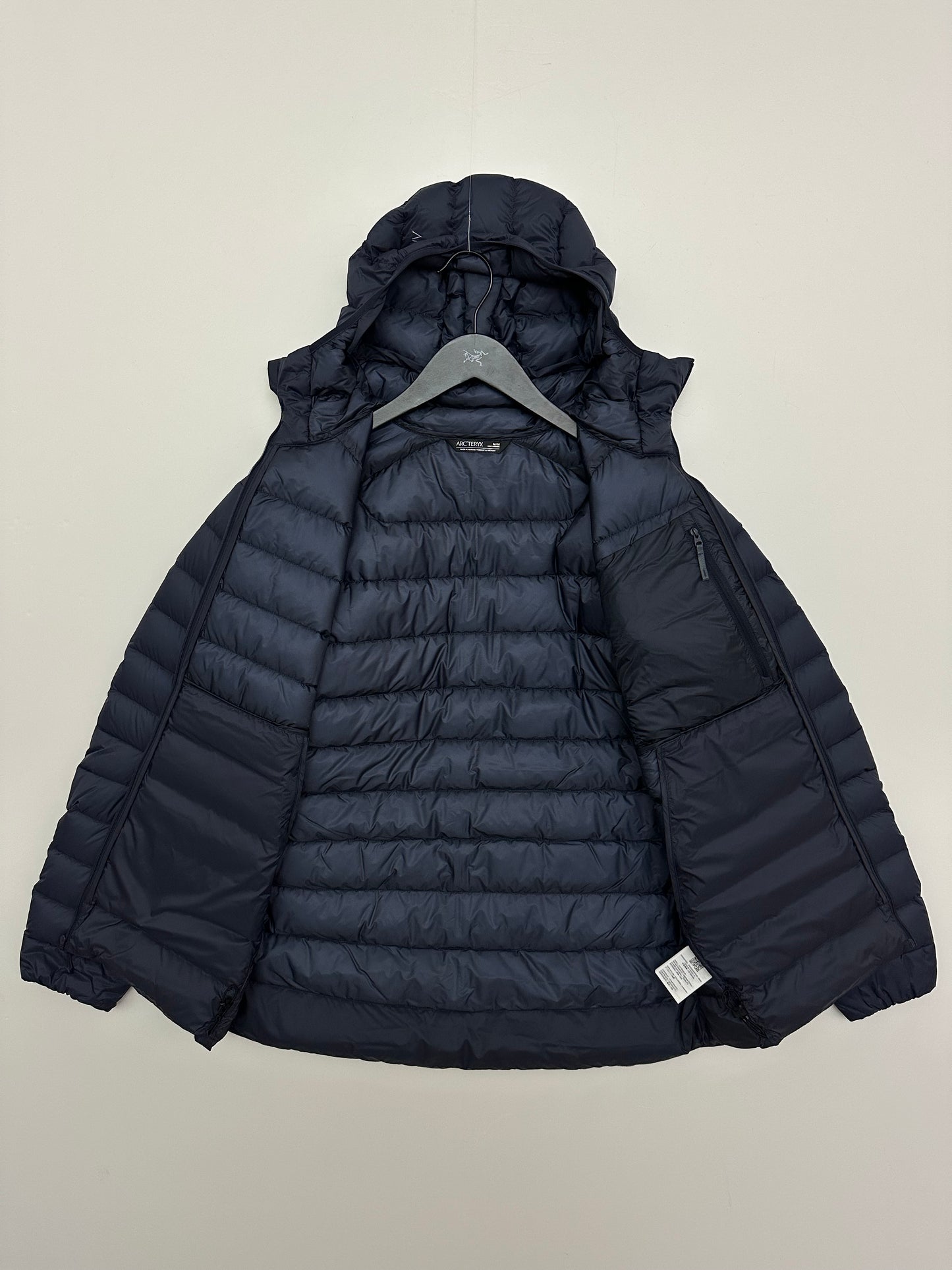 Arc’teryx Cerium Hoody Black Sapphire Blue Men’s M Medium