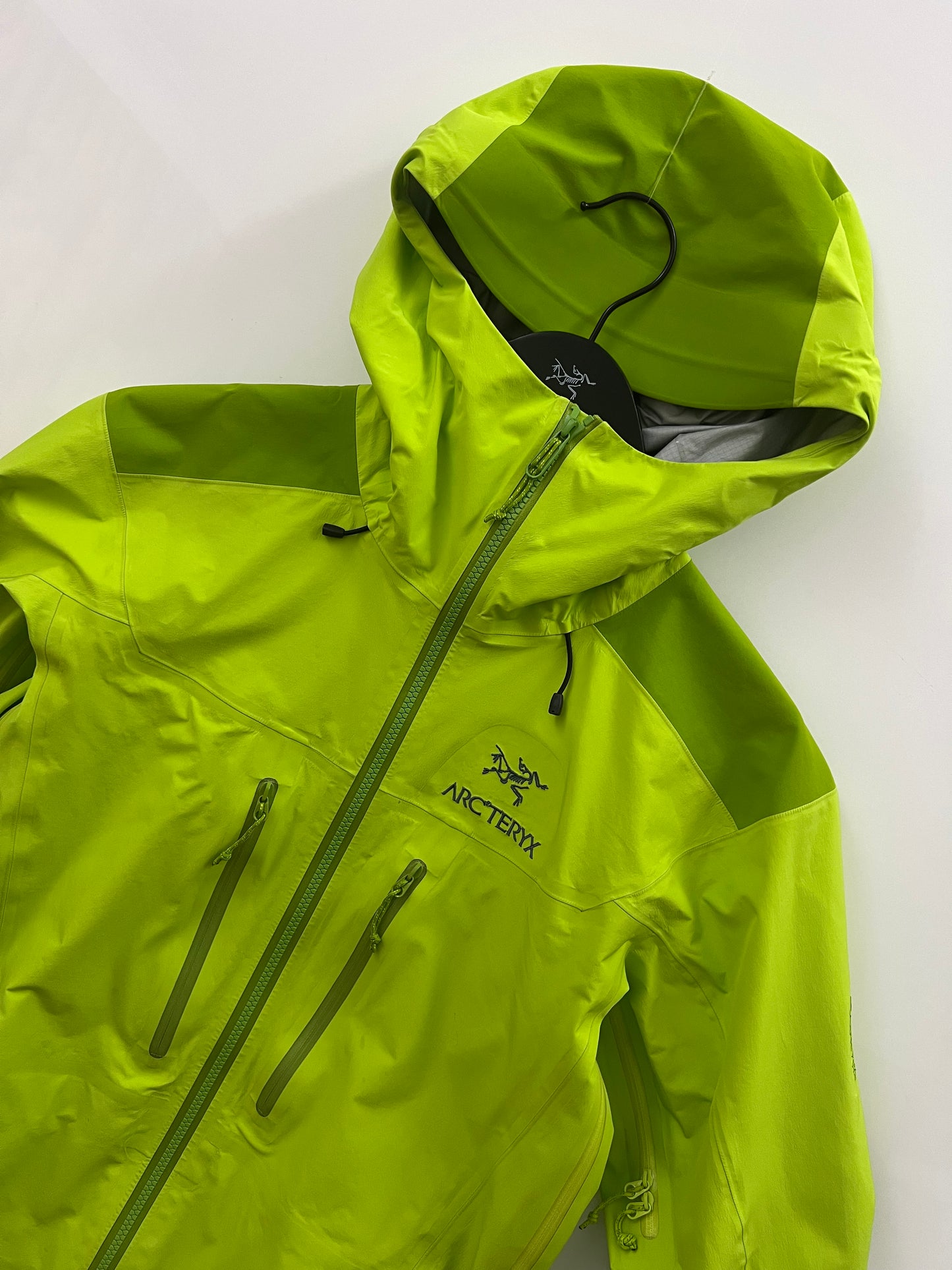 Arc’teryx Alpha AR Jacket Green Men’s XS Extra Small Gore-Tex Pro