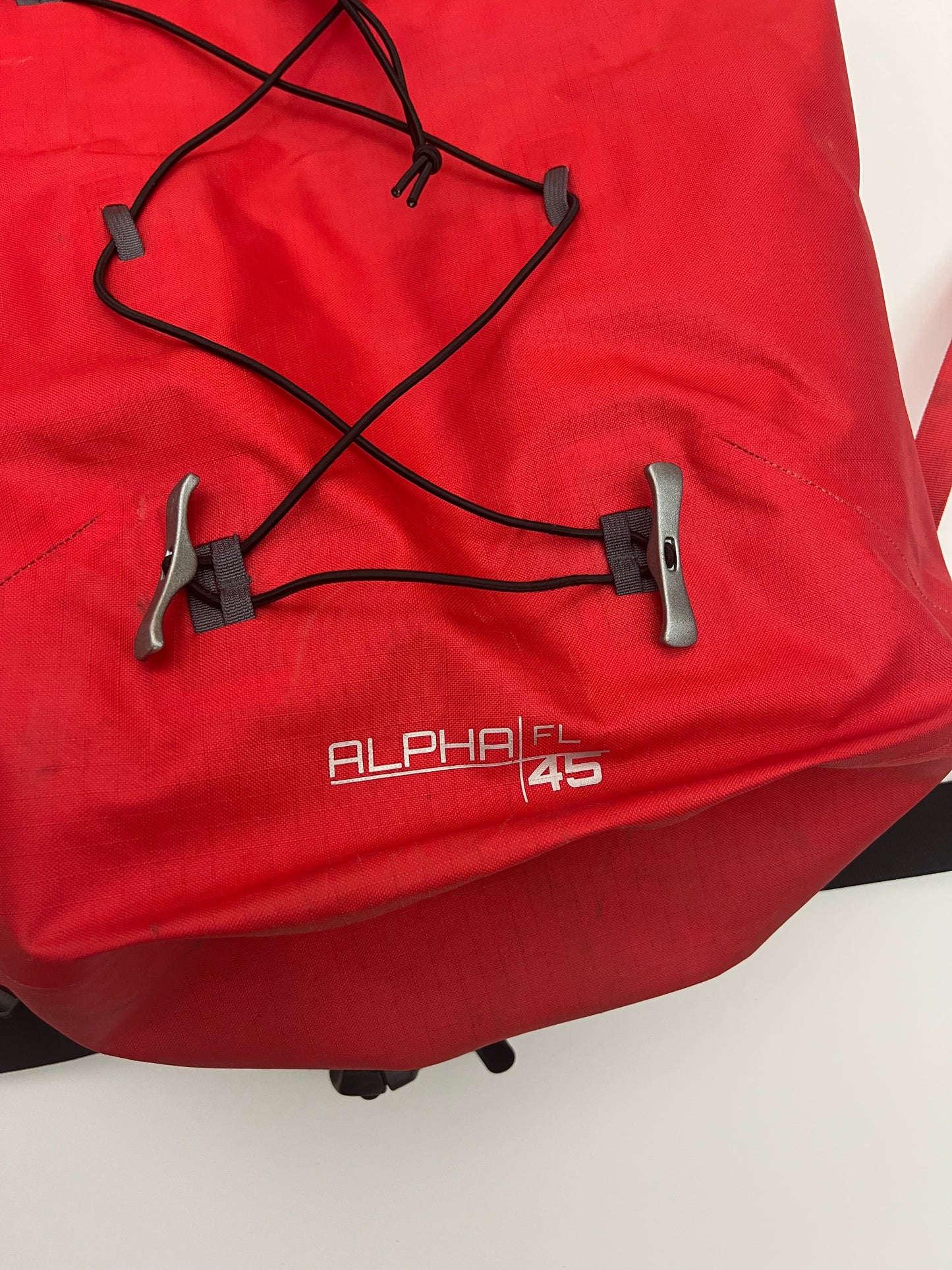 Arc’teryx Alpha FL 45 Backpack Cardinal Red