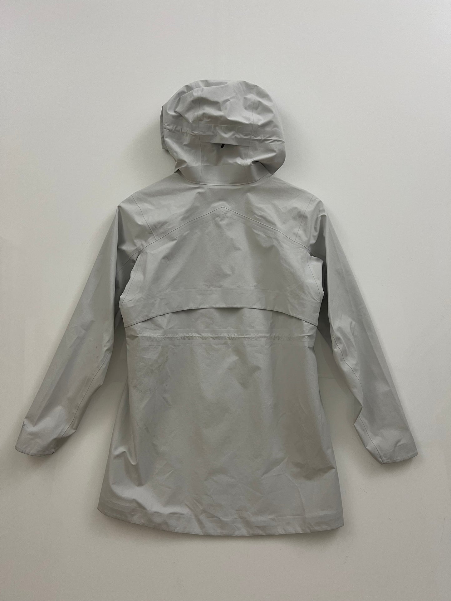 Arc’teryx Codetta Cinch Coat White Women’s S Small Gore-Tex