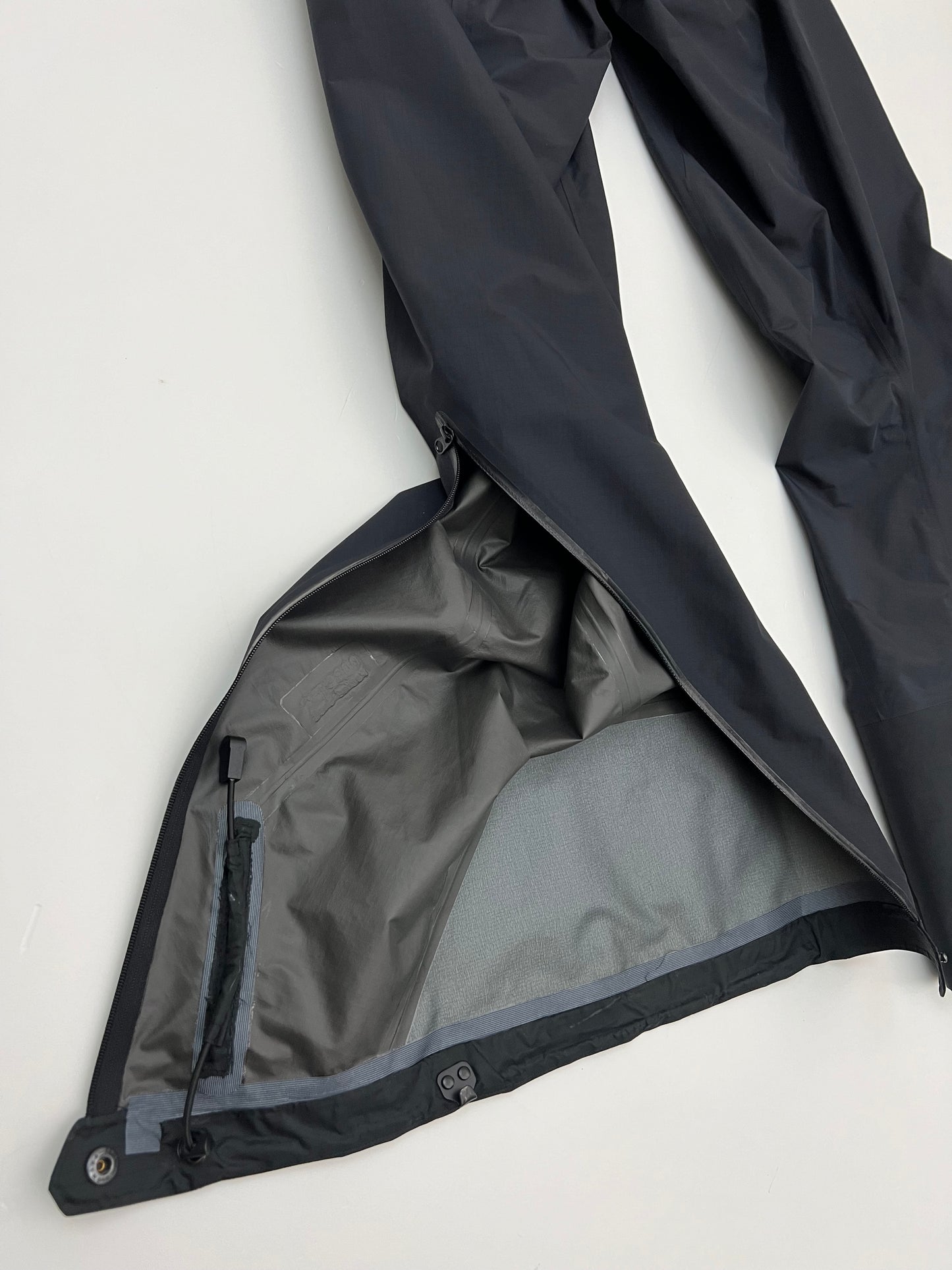 Arc'teryx Beta SL Pant Black Men’s S Small Gore-Tex