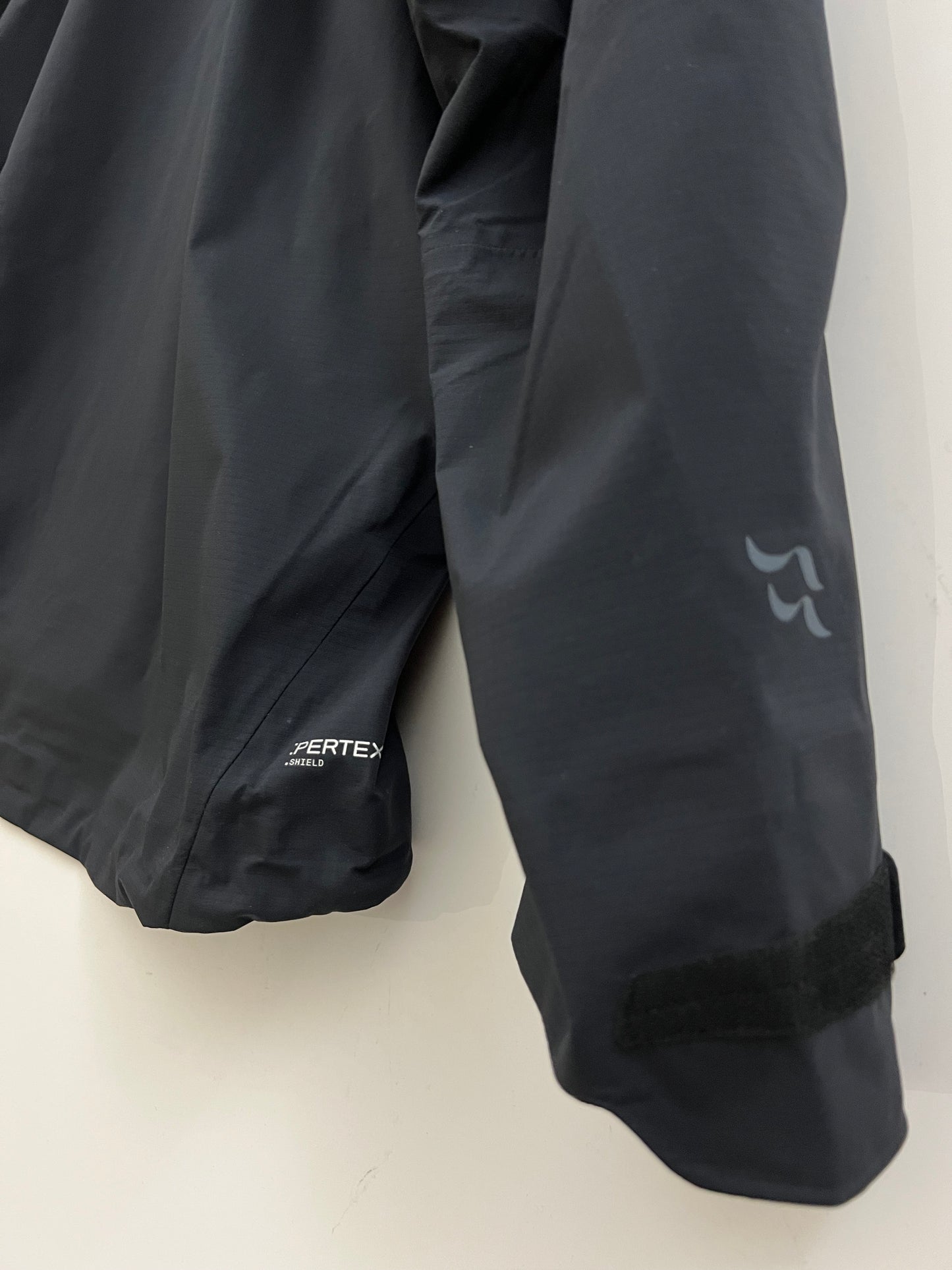 Rab Firewall Waterproof Jacket Black / Dijon Men’s L Large