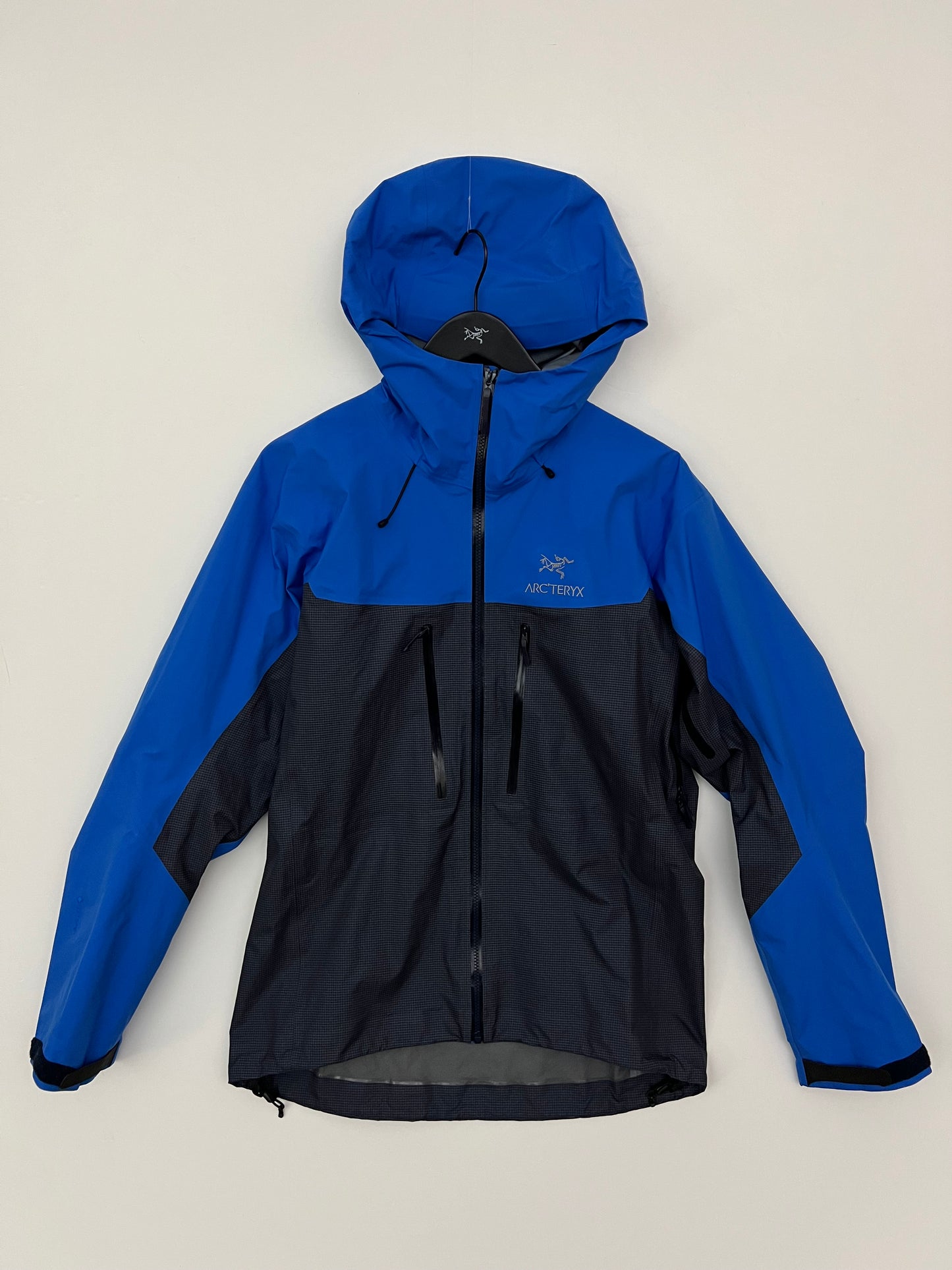 Arc’teryx Alpha Jacket Black Sapphire / Light Vitality Men’s L Large Gore-Tex RECCO