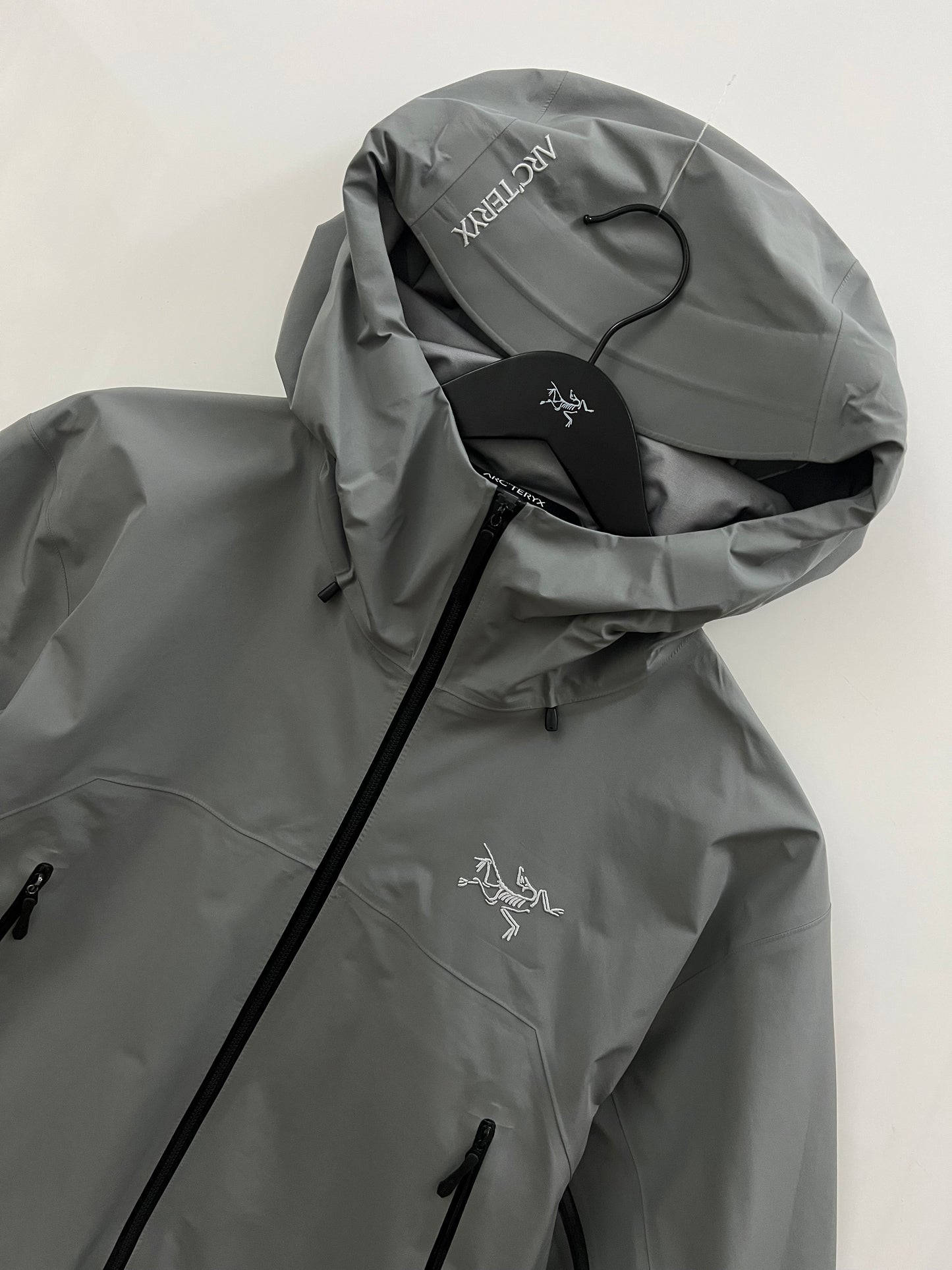 Arc’teryx Beta Lightweight Jacket Void Grey Men’s M Medium Gore-Tex RECCO