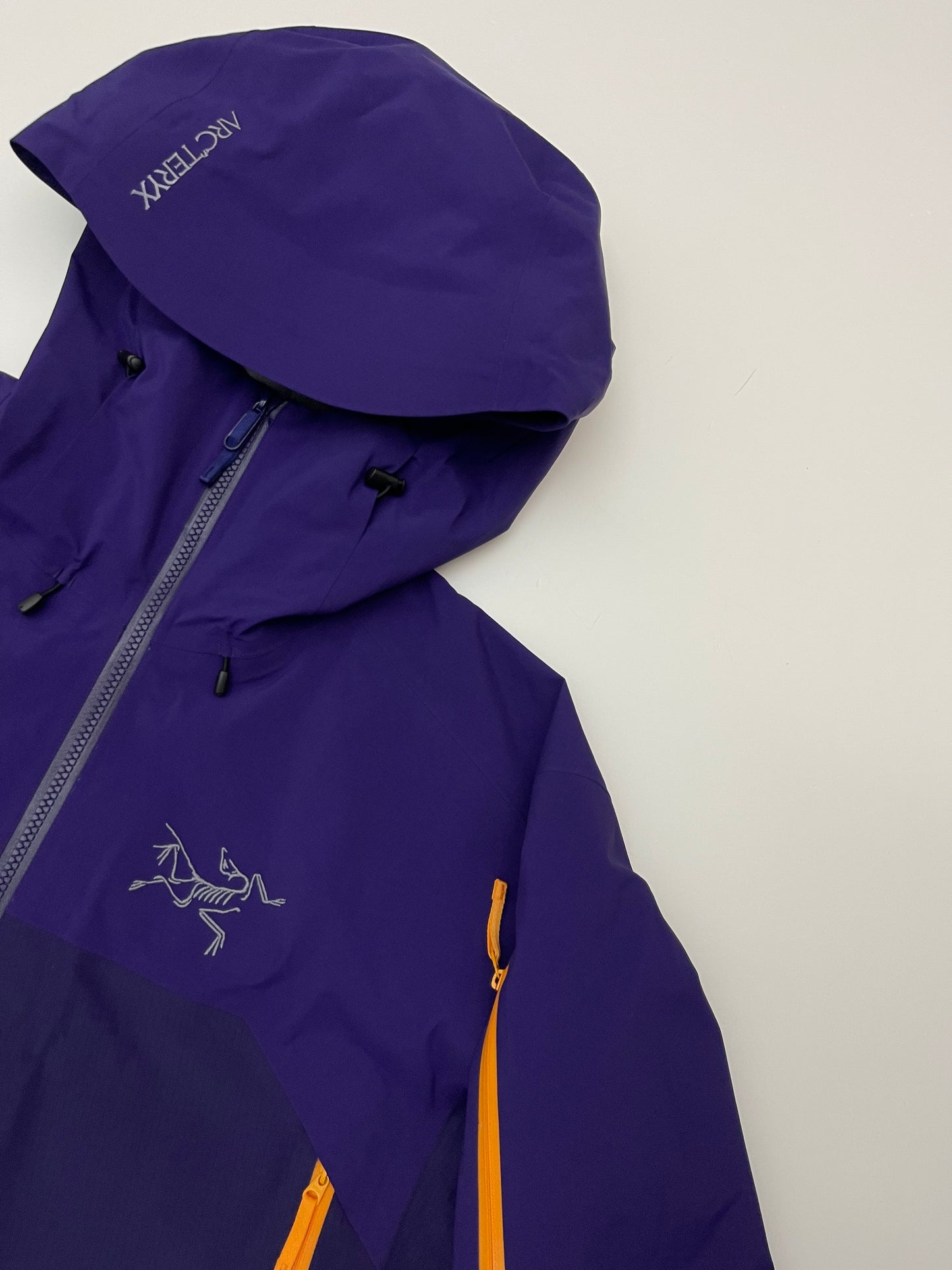 Arc’teryx Rush Jacket Noche Purple Men's M Medium Gore-Tex Pro RECCO
