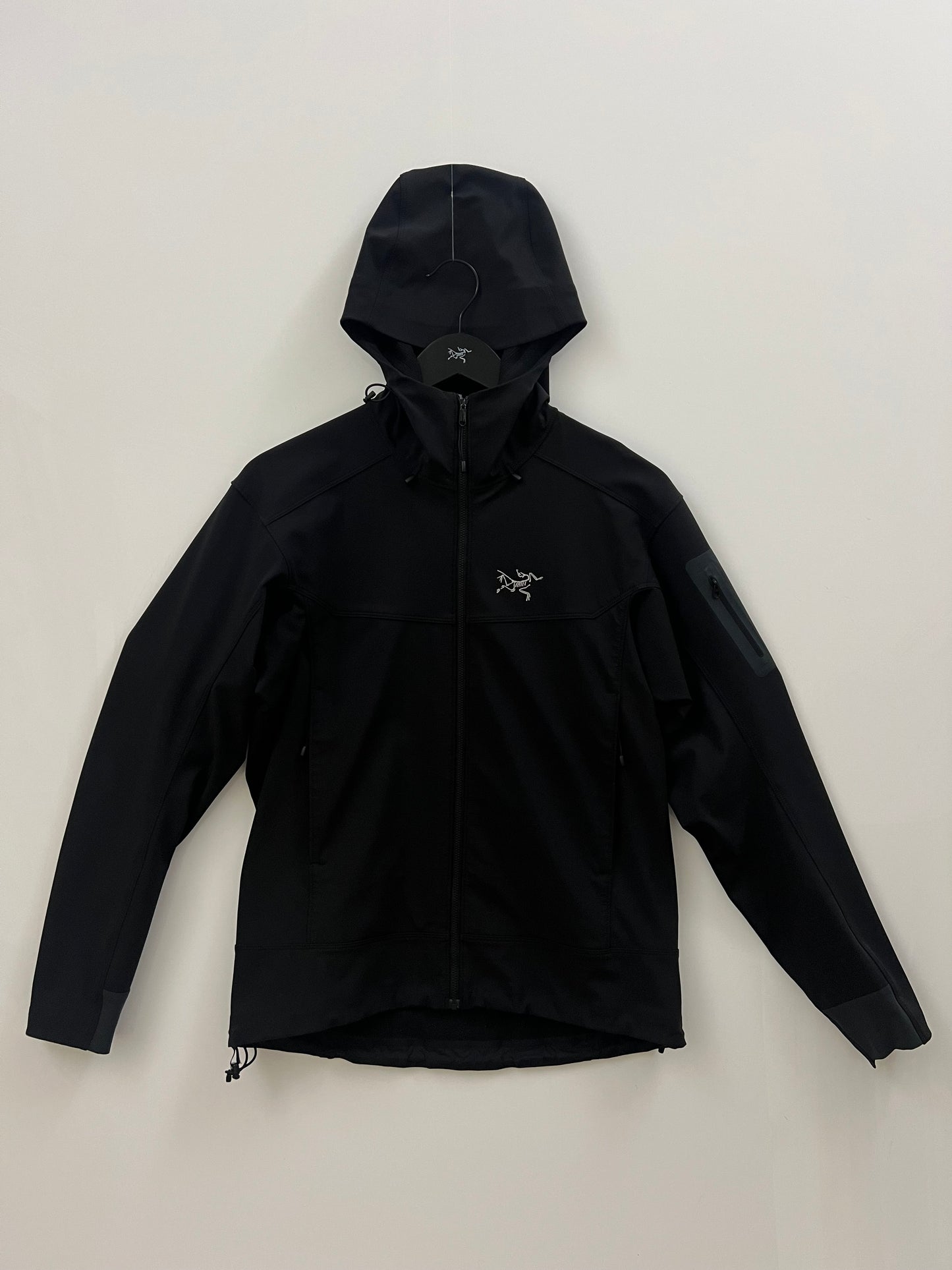 Arc'teryx Epsilon LT Hoody Black Men’s M Medium