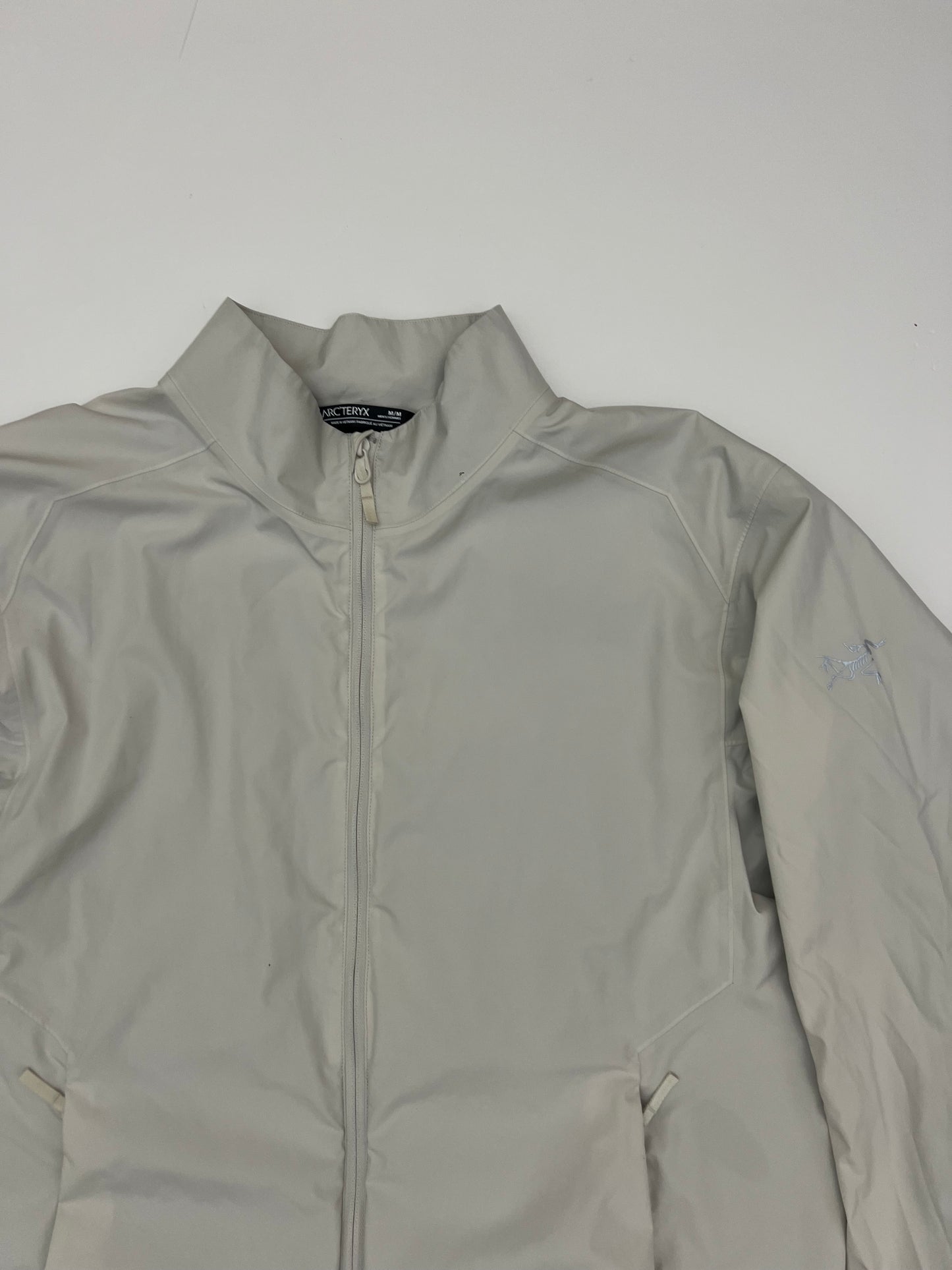 Arc’teryx Solano Jacket Solitude M Medium Gore-Tex Infinium