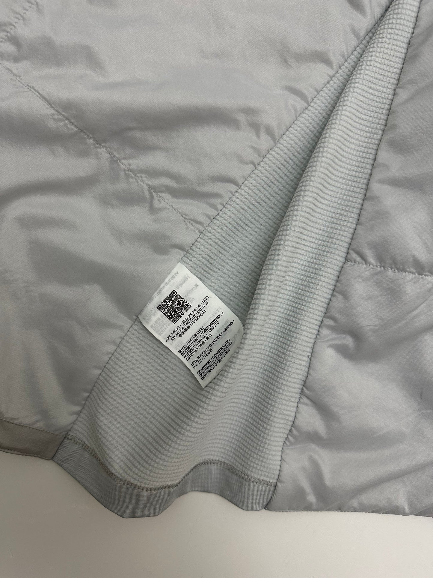 Arc’teryx Atom Lightweight Hoody Grey Women’s XL Extra Large