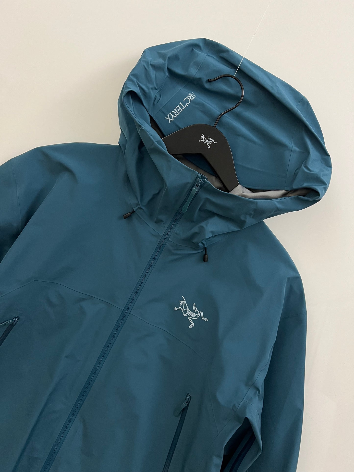 Arc’teryx Beta Lightweight Jacket Blue Men’s L Large Gore-Tex RECCO