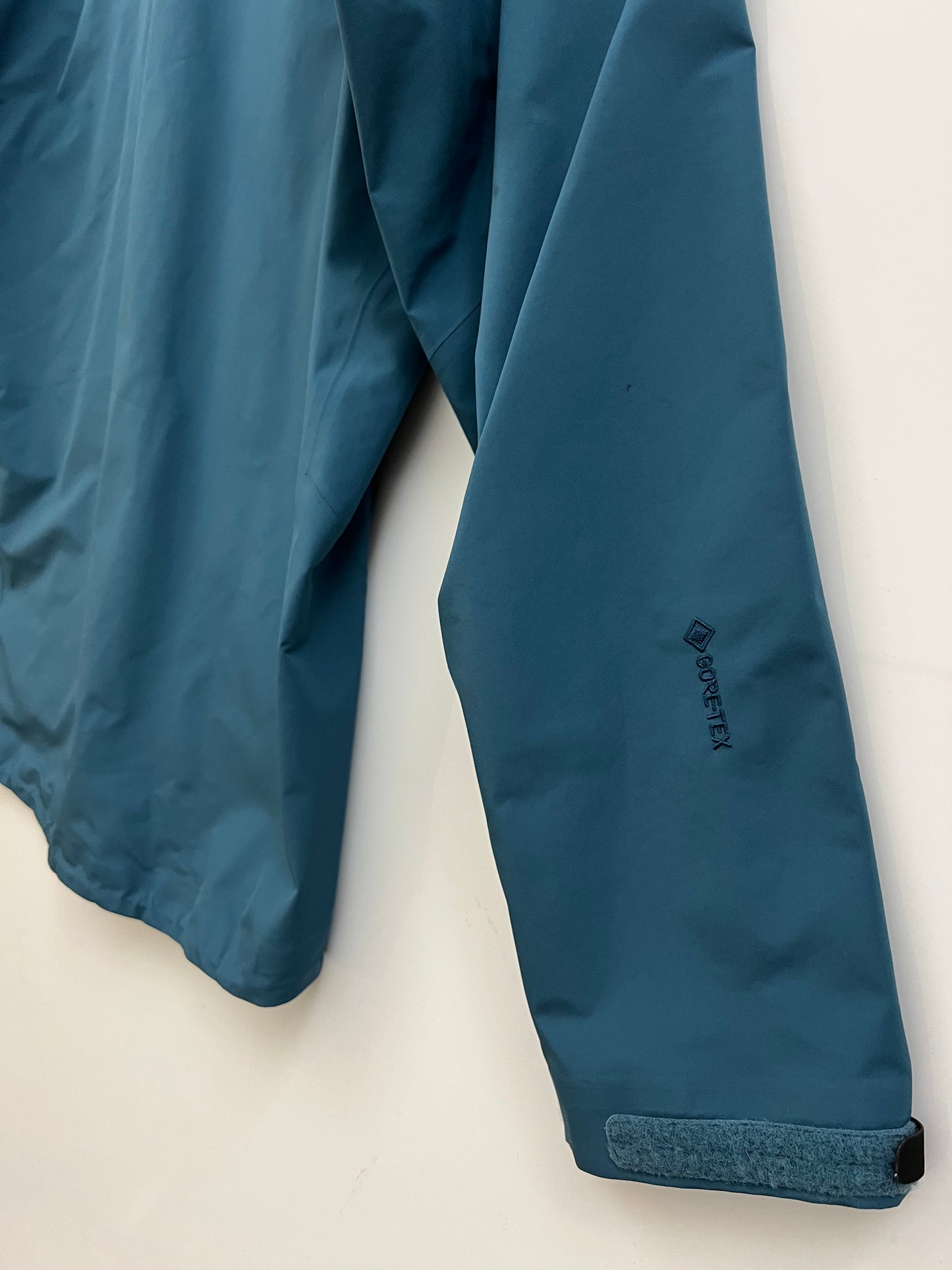 Arc’teryx Beta Lightweight Jacket Blue Men’s L Large Gore-Tex RECCO