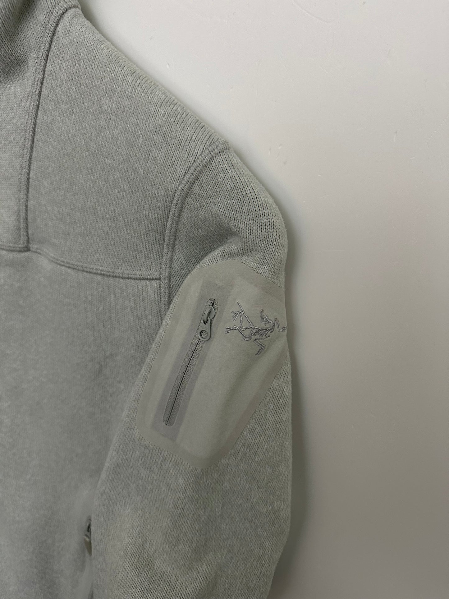 Arc'teryx Covert Cardigan Grey Women's M Medium