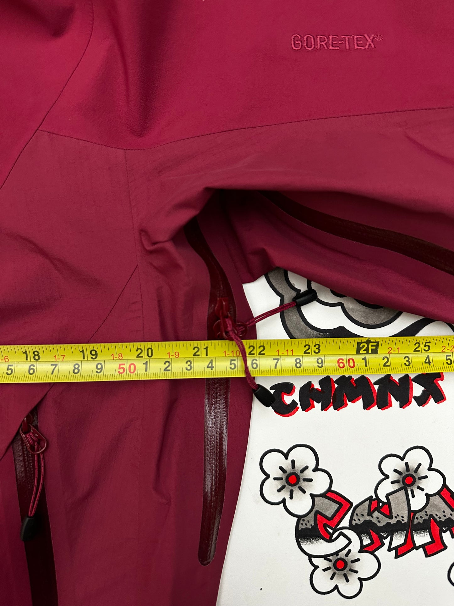 Arc’teryx Zeta LT Hybrid Jacket Red Women’s L Large Gore-Tex