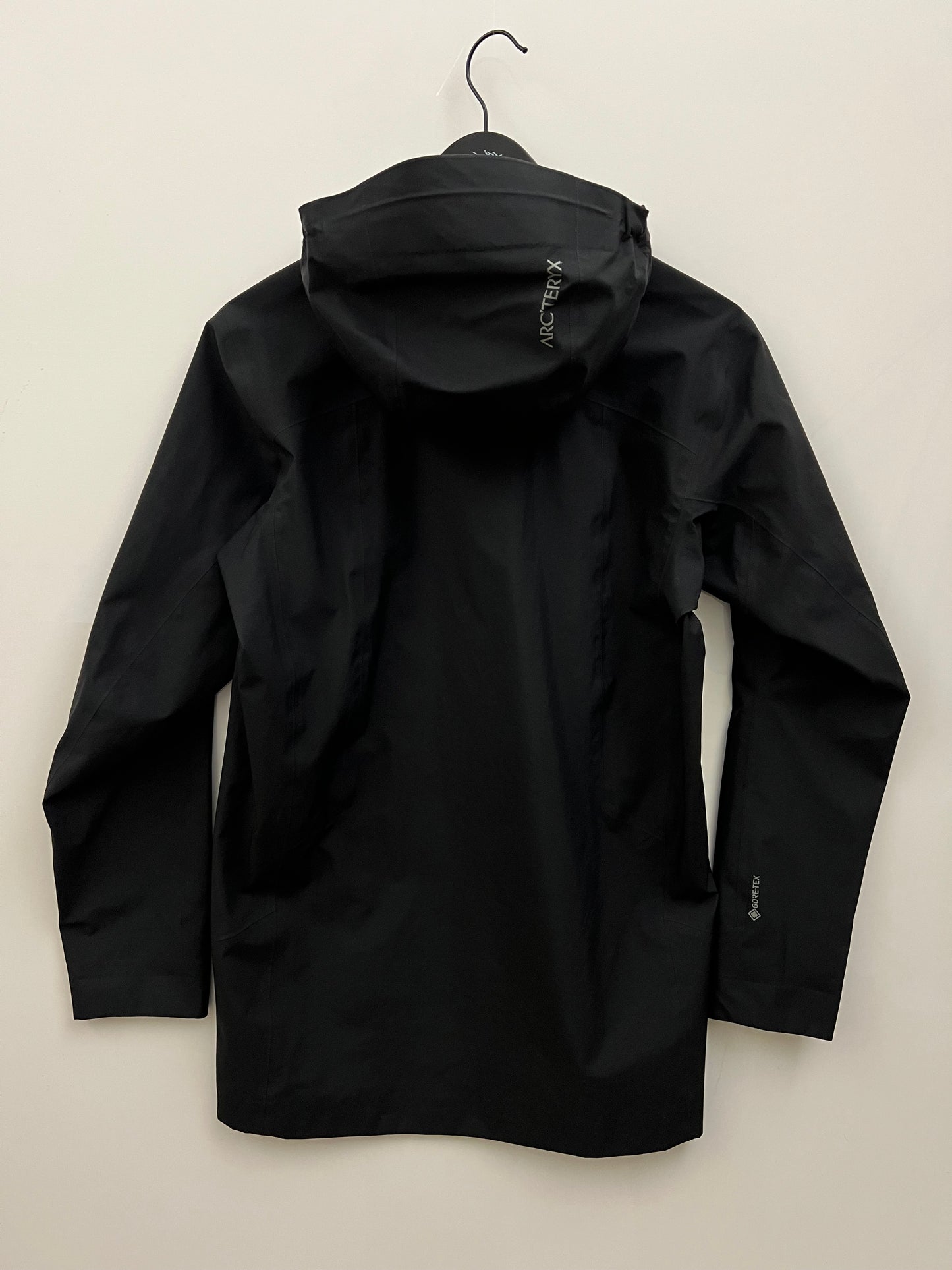 Arc’teryx Sawyer Coat Black Men’s M Medium Gore-Tex