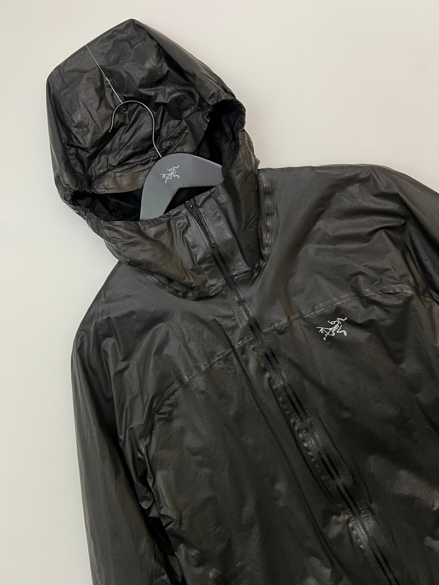 Arc’teryx Norvan SL Insulated Hoody Black Men’s XL Extra Large Gore-Tex