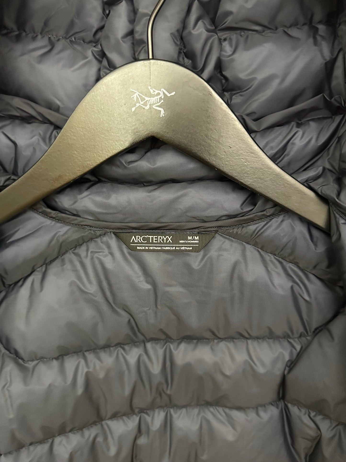 Arc’teryx Cerium Hoody Black Sapphire Blue Men’s M Medium