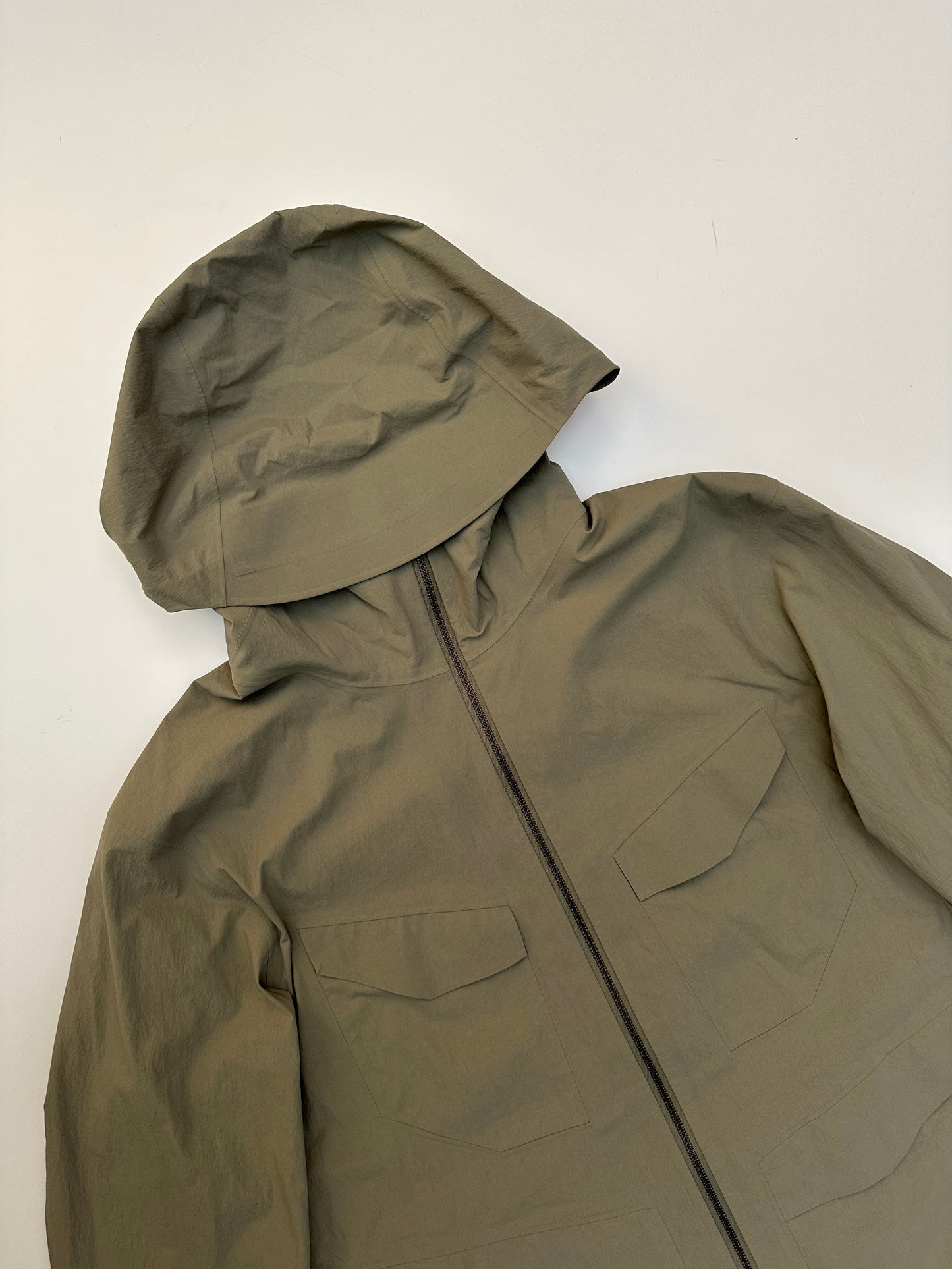 Arc’teryx Veilance Spere LT Hoody Moondust Green Men’s M Medium