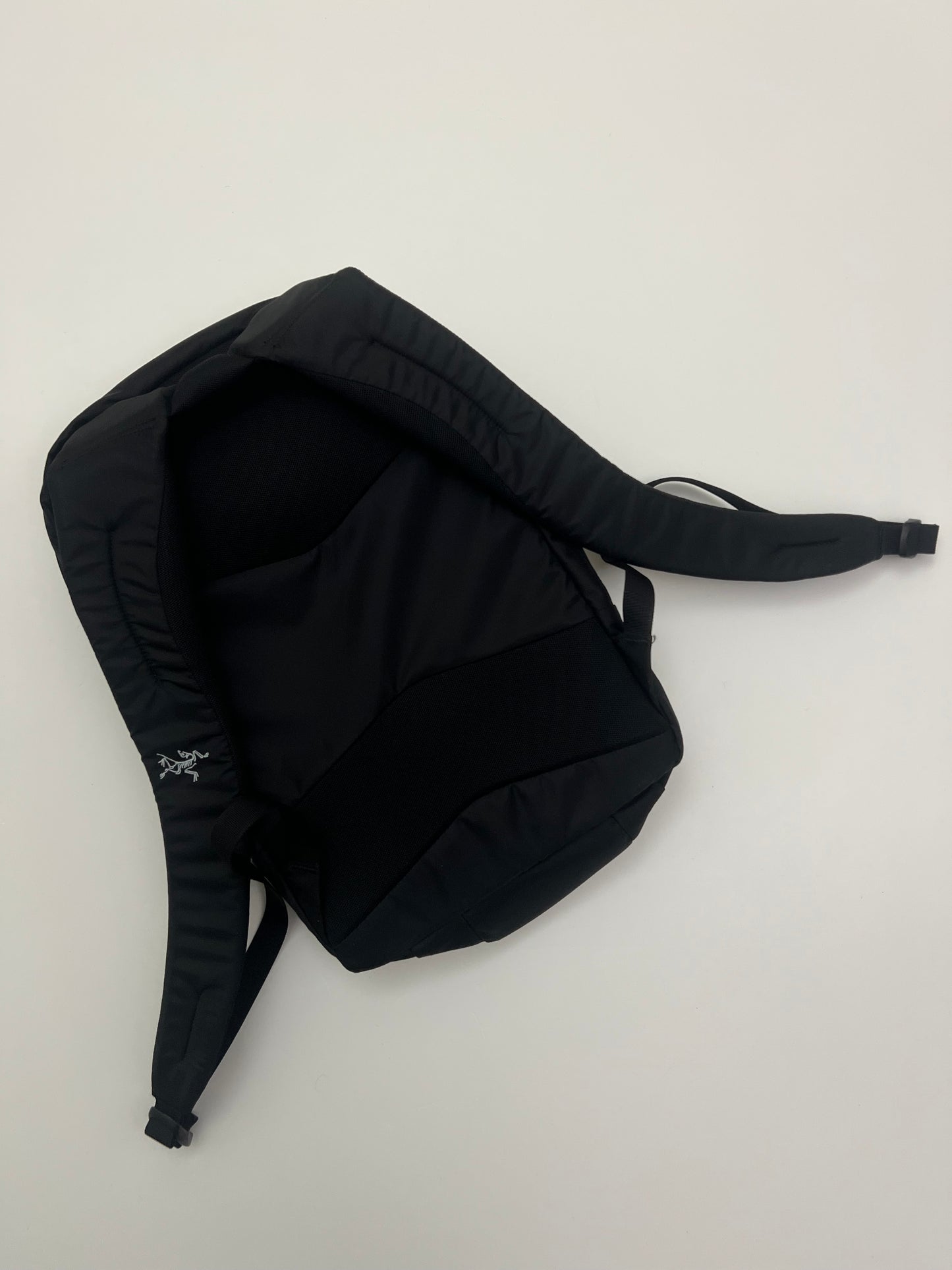 Arc’teryx Cambie Backpack Black