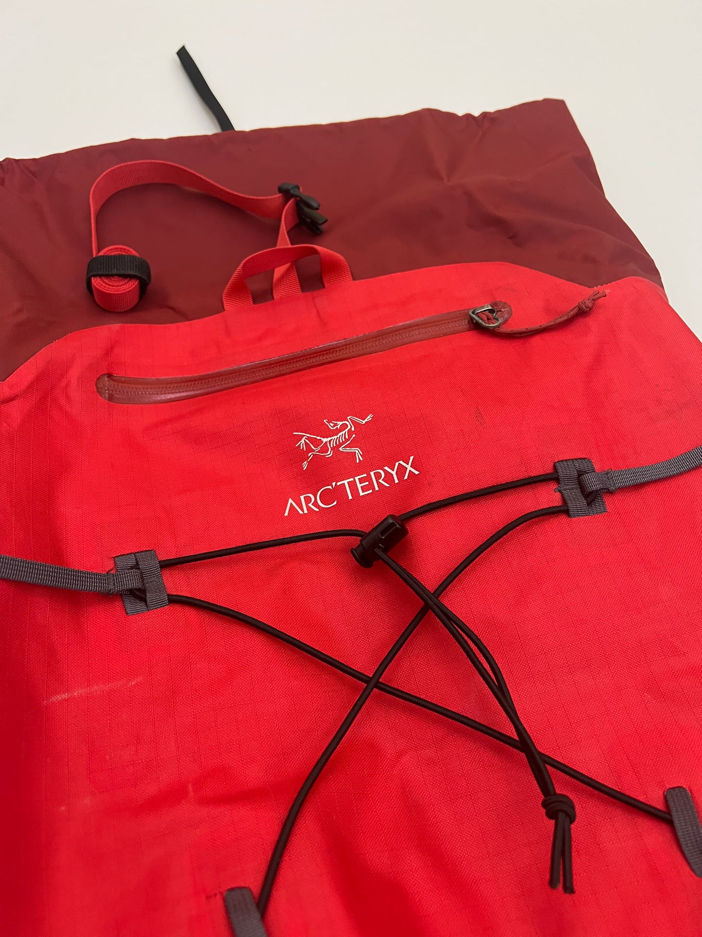 Arc’teryx Alpha FL 45 Backpack Cardinal Red