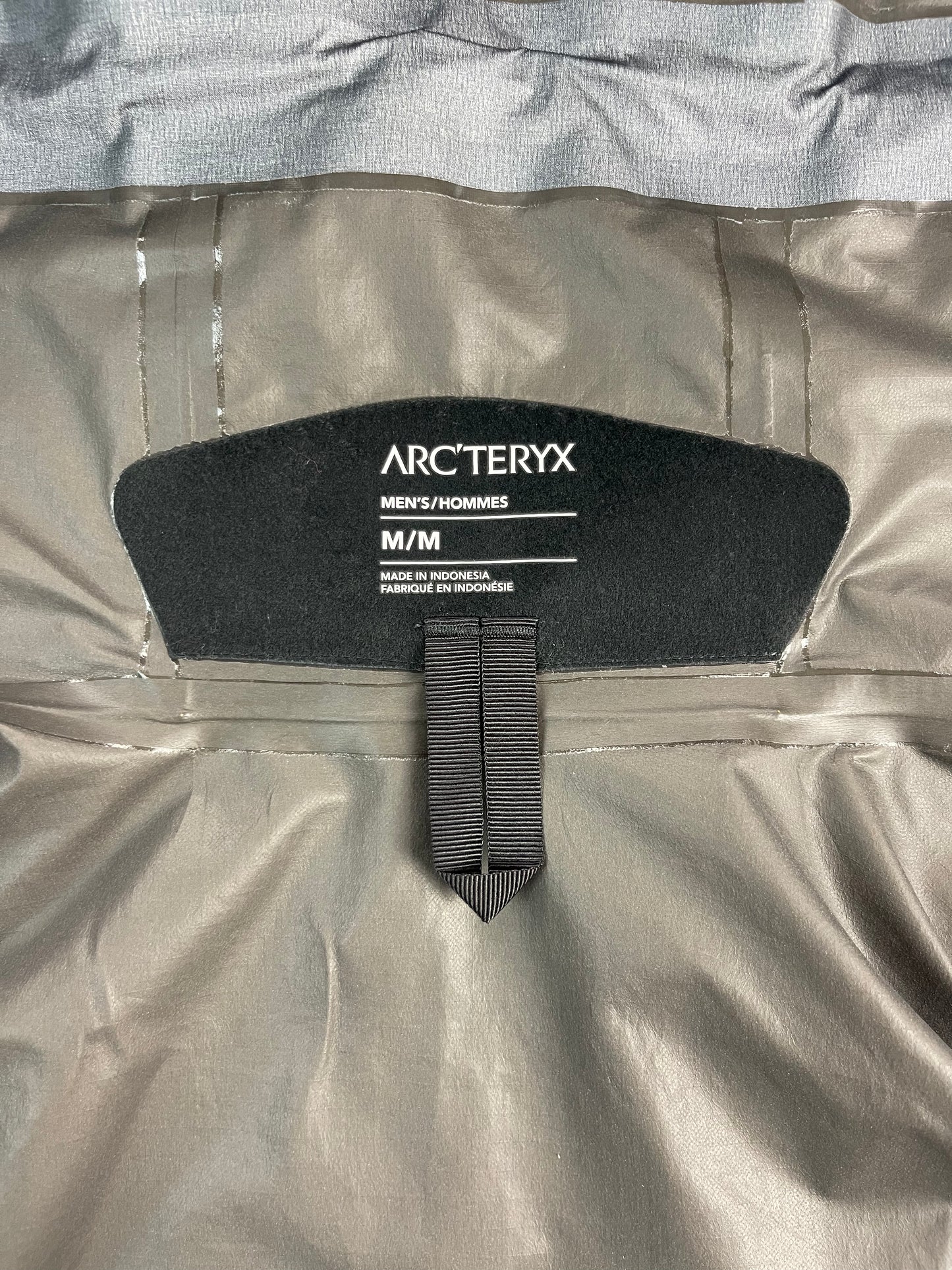 Arc’teryx Zeta SL Jacket Yukon Gold Men’s M Medium Gore-Tex