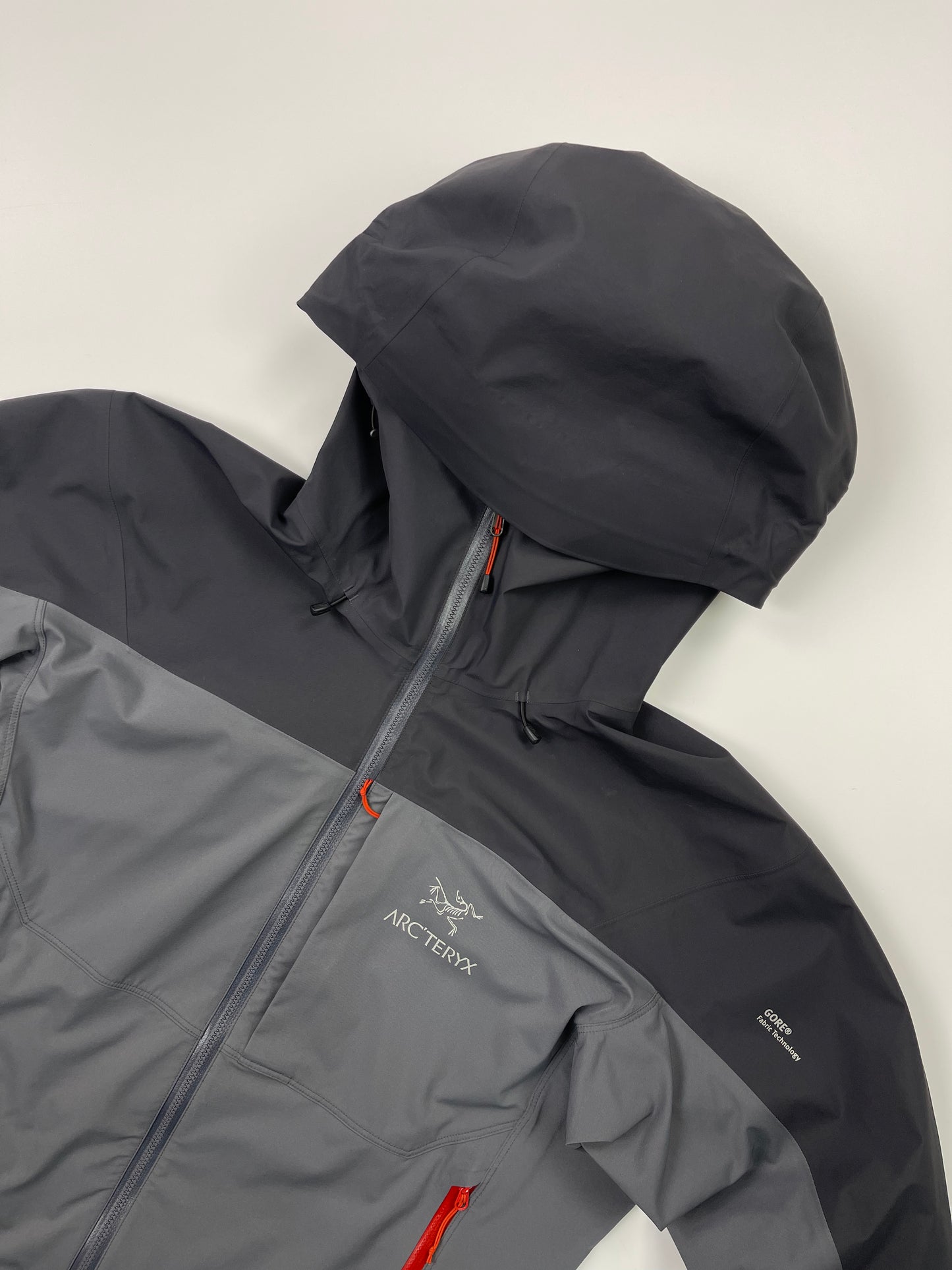 Arc’teryx Alpha Comp Hoody Iron Anvil Men’s M Medium Gore-Tex Hybrid