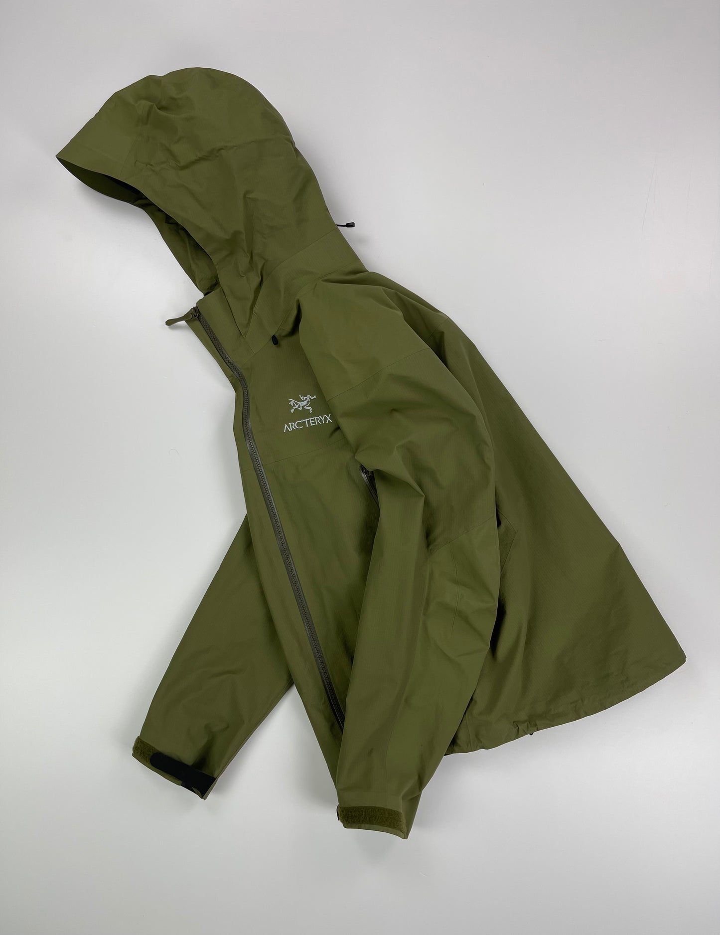 Arc’teryx Beta AR Jacket Green Men’s S Small Gore-Tex Pro