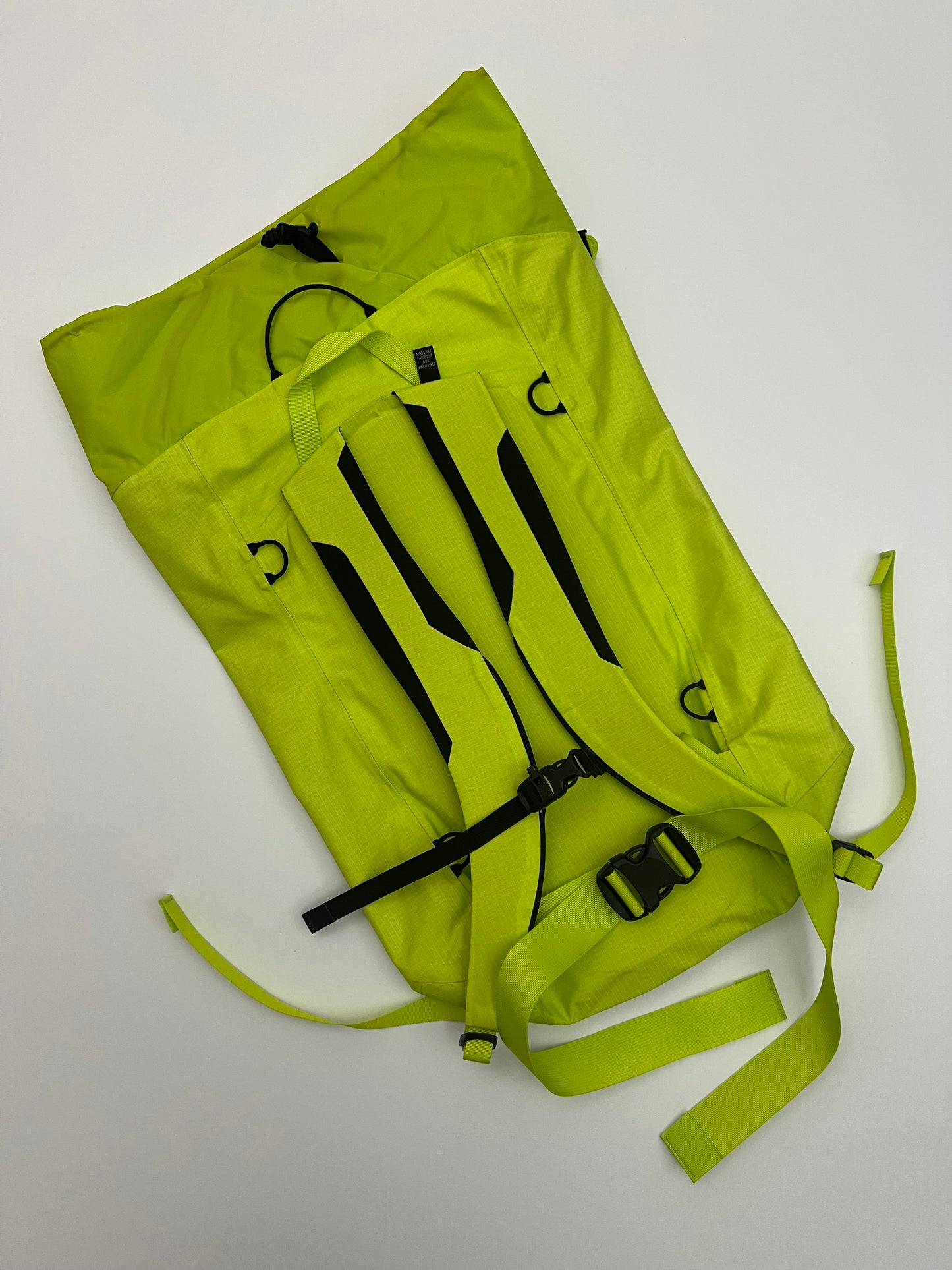Arc’teryx Alpha FL 30 Backpack Dark Sprint