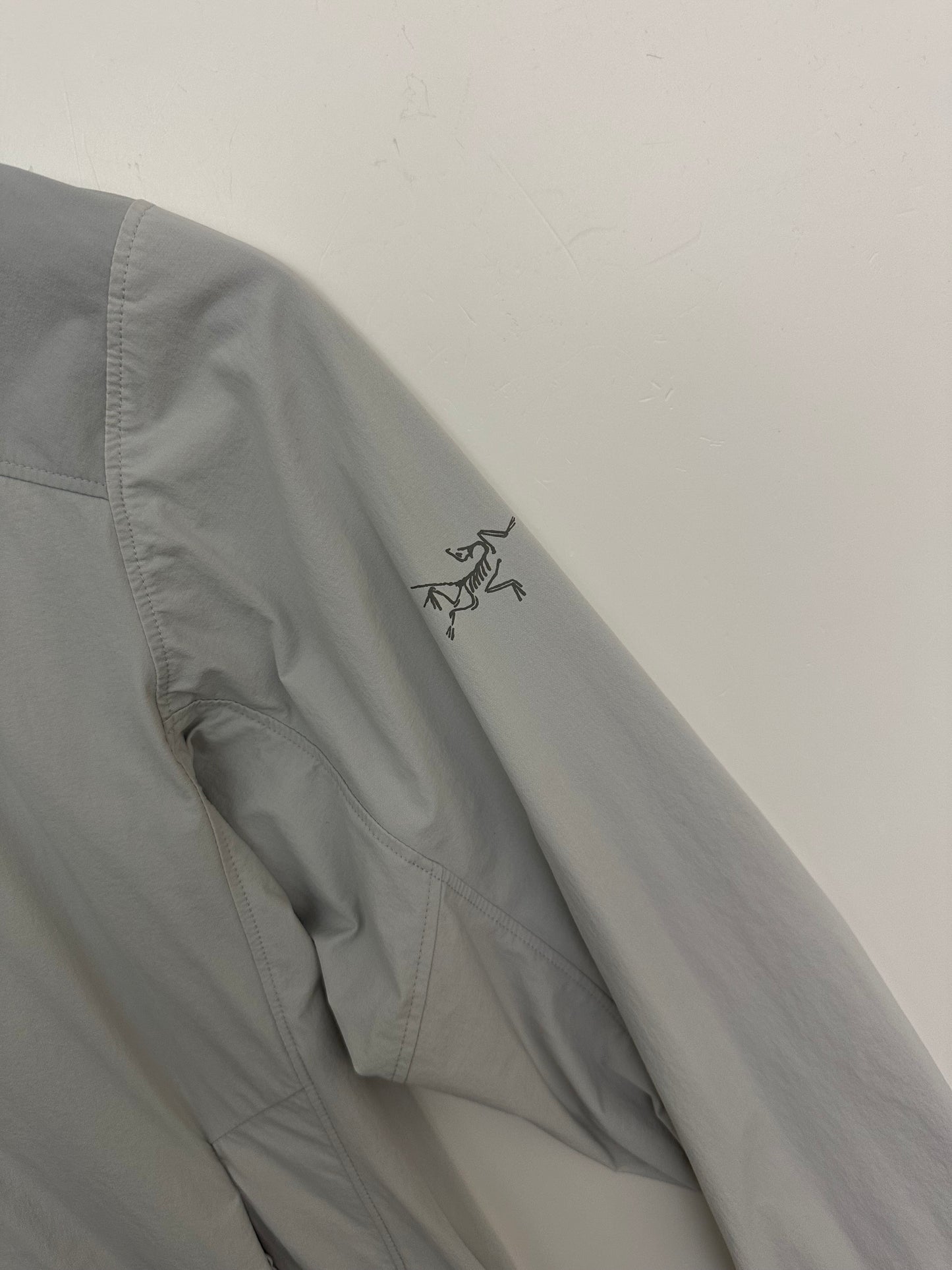 Arc’teryx Gamma Lightweight Crew Atmos Solitude Women’s XS Extra Small