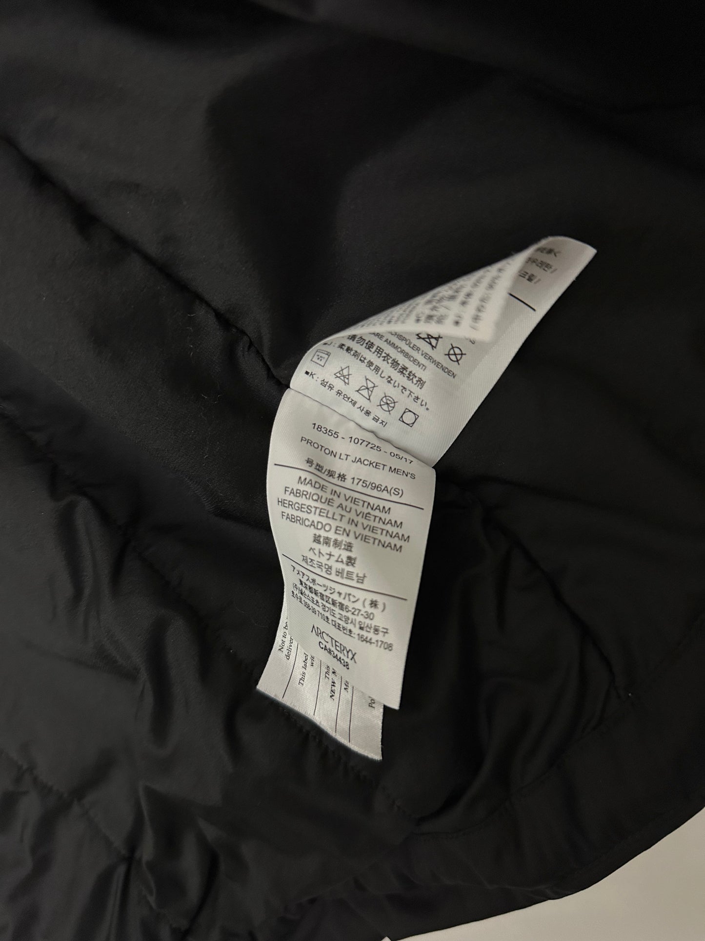 Arc’teryx Proton Jacket Black Men’s S Small