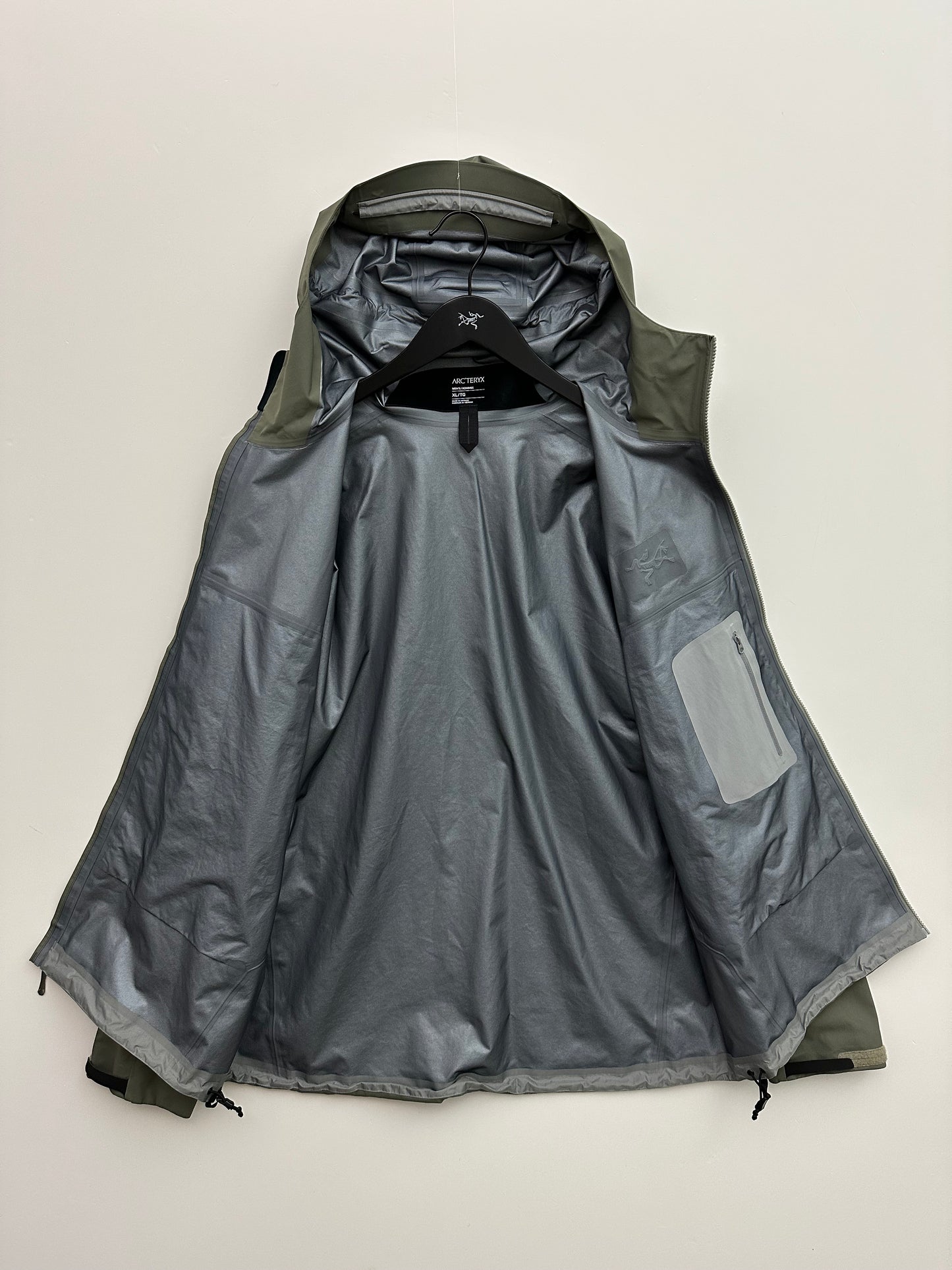 Arc’teryx Beta Jacket Forage Green Men’s XL Extra Large Gore-Tex RECCO