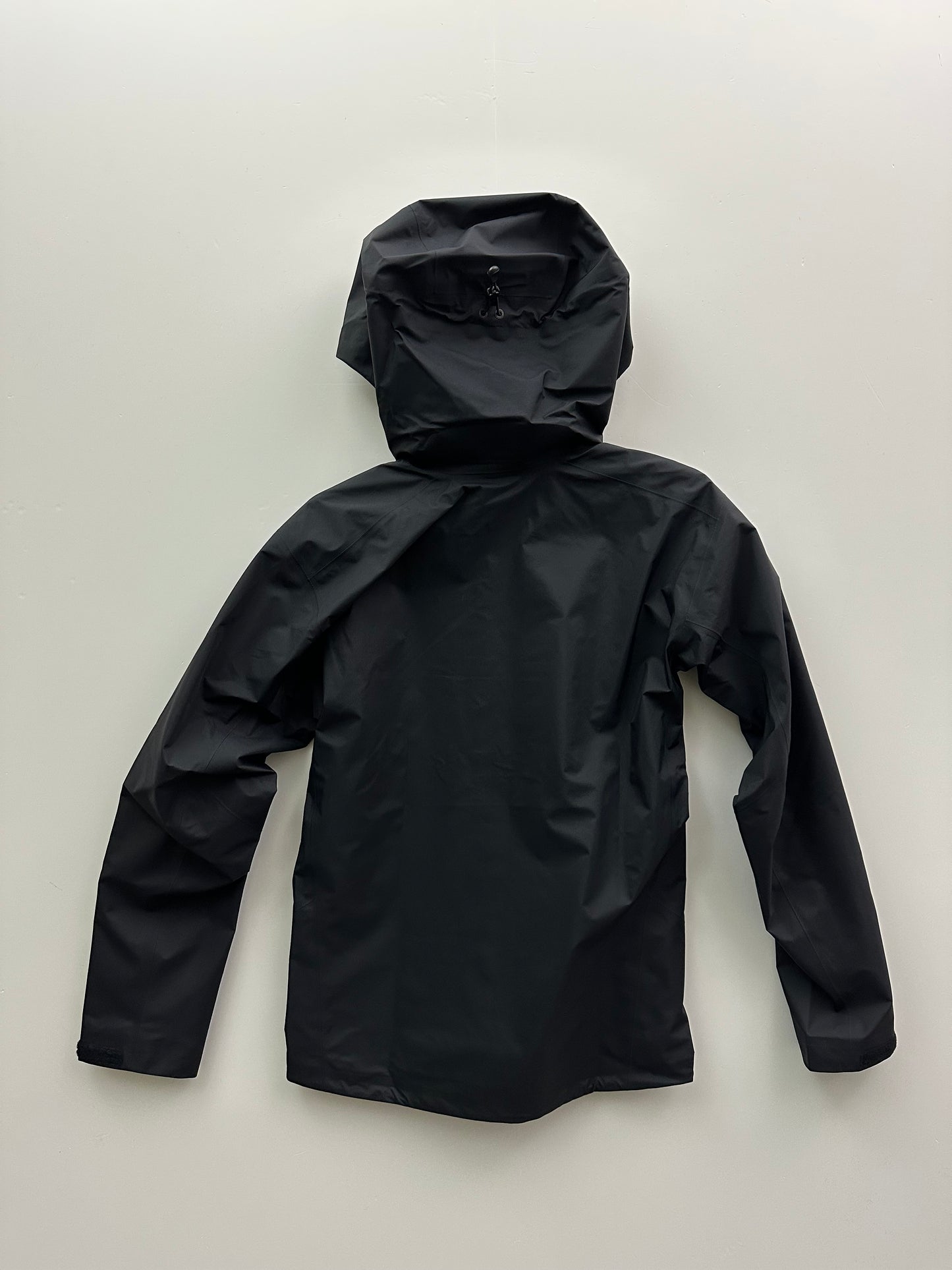 Arc’teryx Beta Lightweight Jacket Black Men’s S Small Gore-Tex RECCO