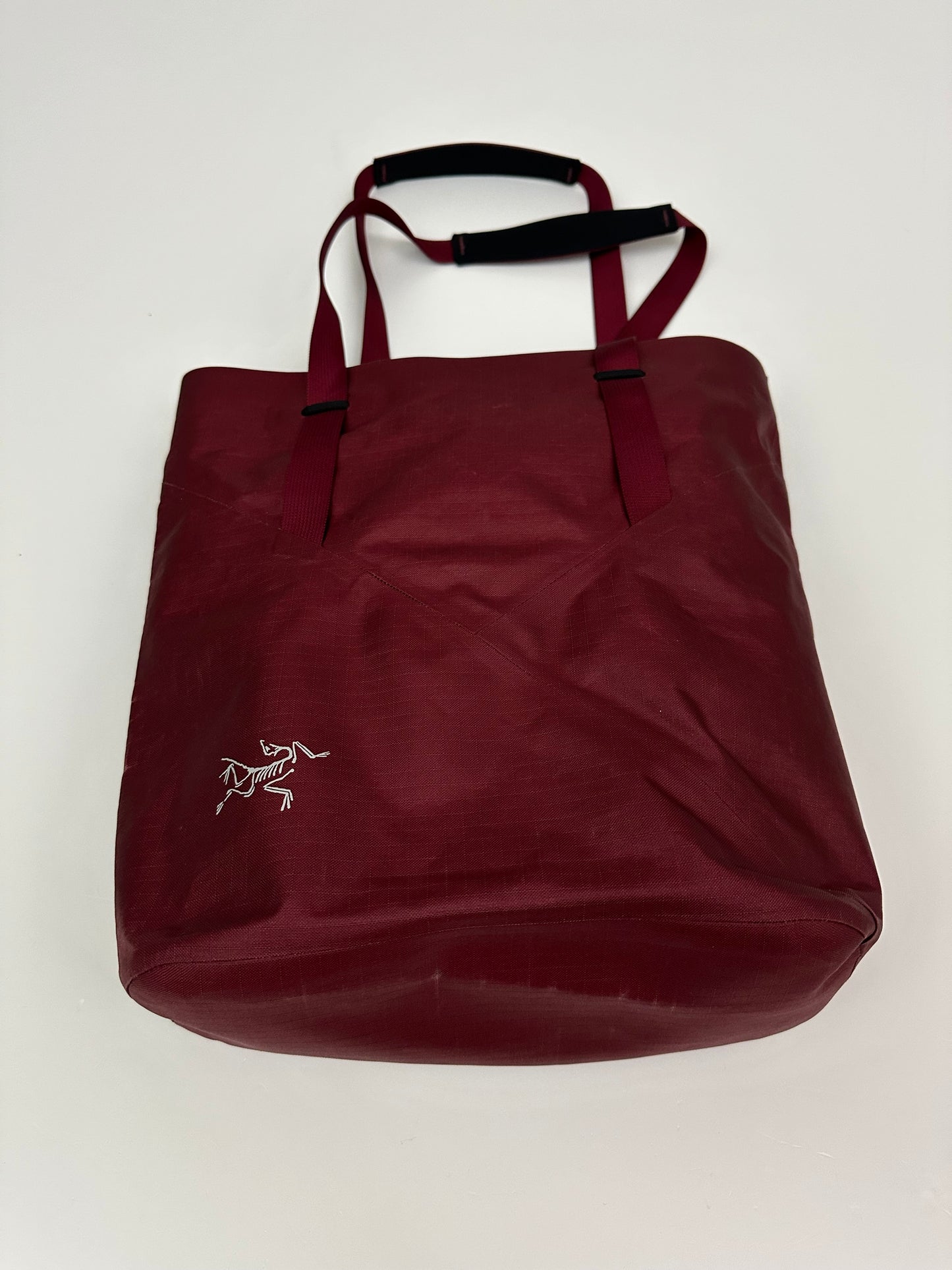 Arc’teryx Blanca 19 Tote Bag Red