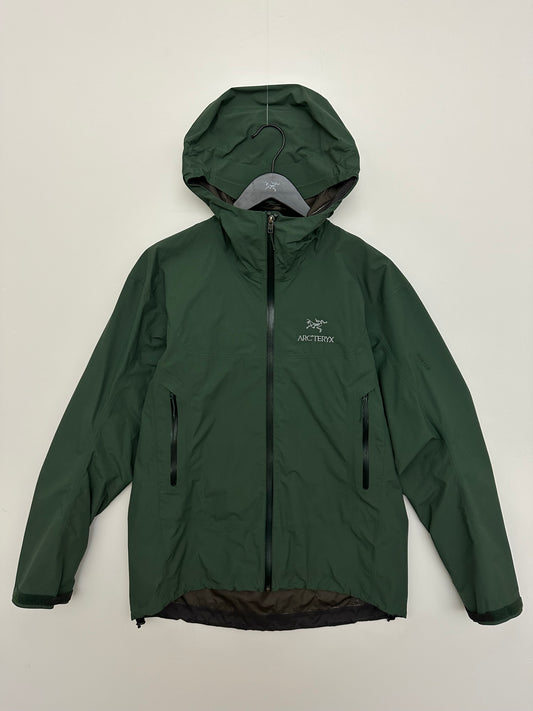 Arc’teryx Beta SL Jacket Cypress Green Men’s L Large Gore-Tex