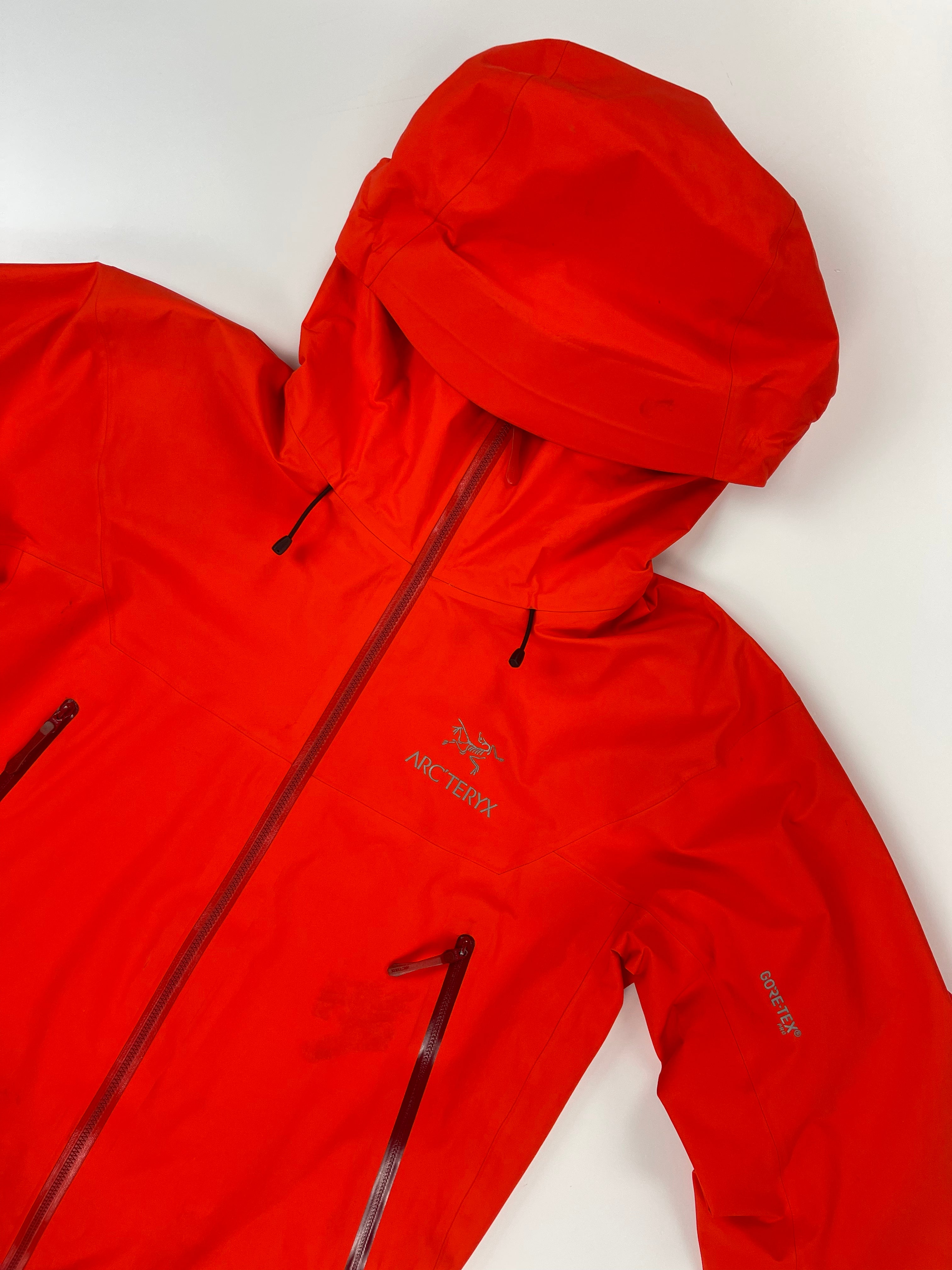 Arcteryx beta 2024 ar red