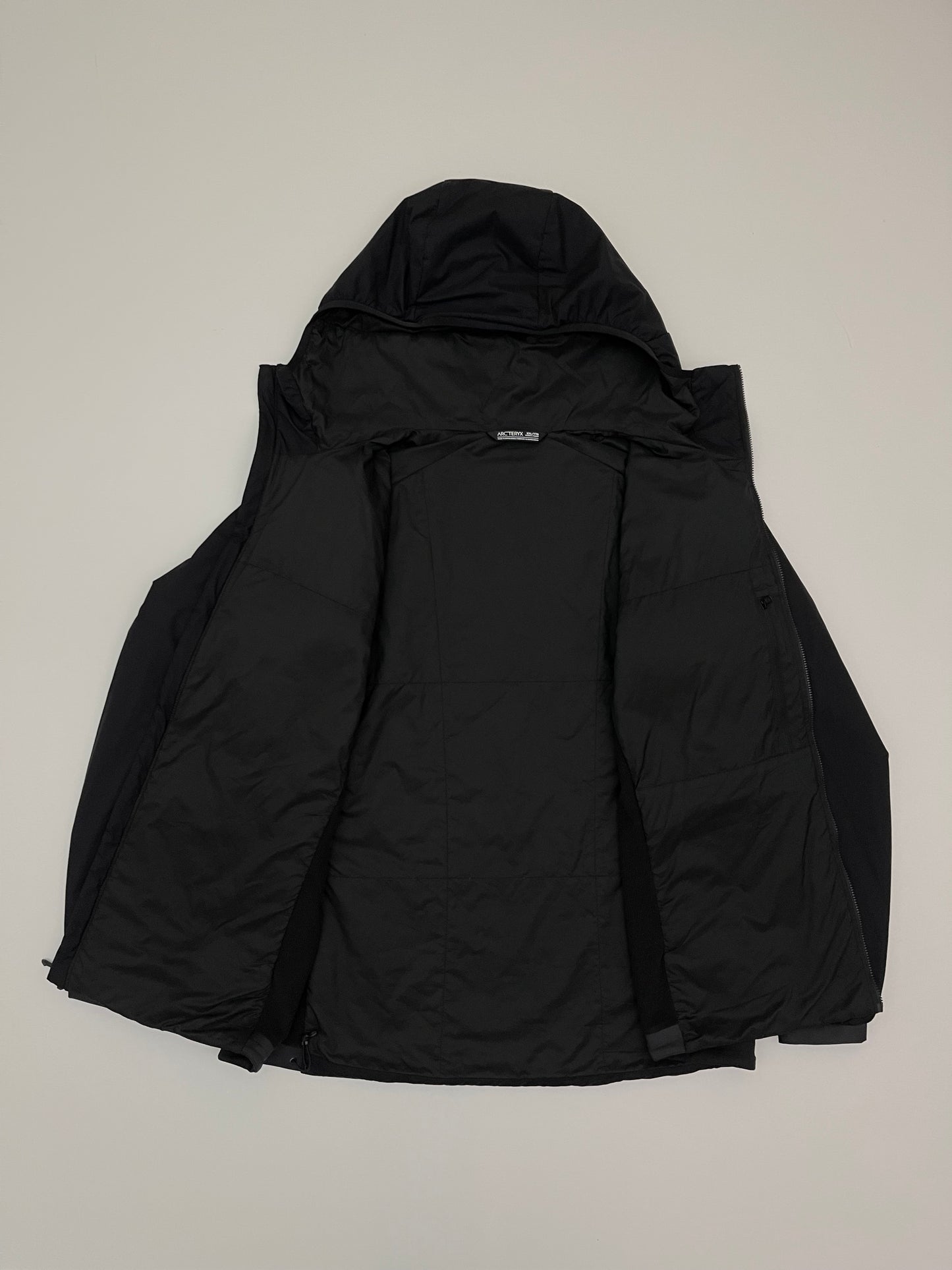 Arc’teryx Atom LT Hoody Black Women’s XXL 2XL