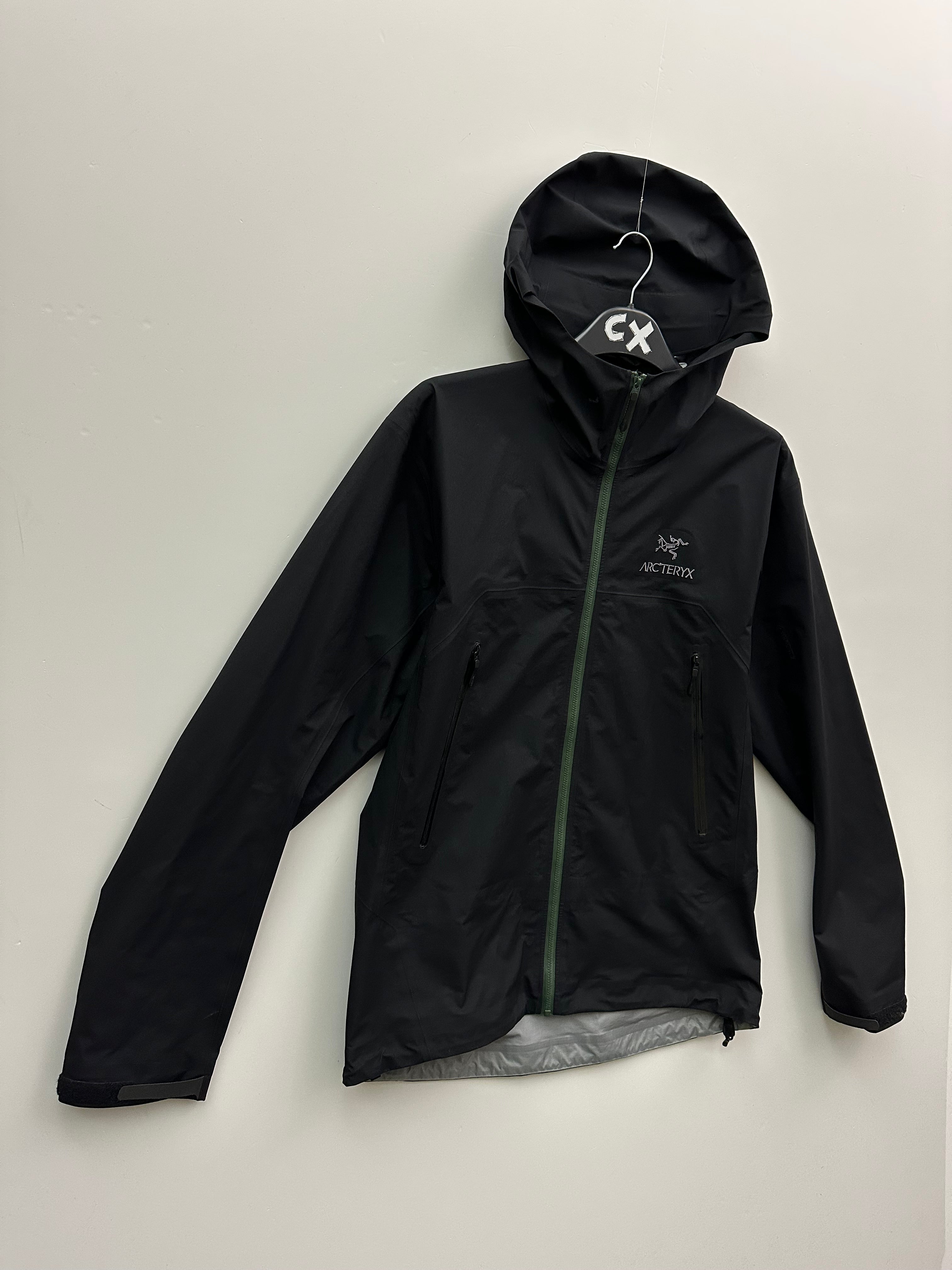 ともぞー様　ARC'TERYX BETA JACKET BLACK Mサイズ Arc'teryx Beta Jacket Black-Multi Men's M Medium Gore-Tex – Chamonyx