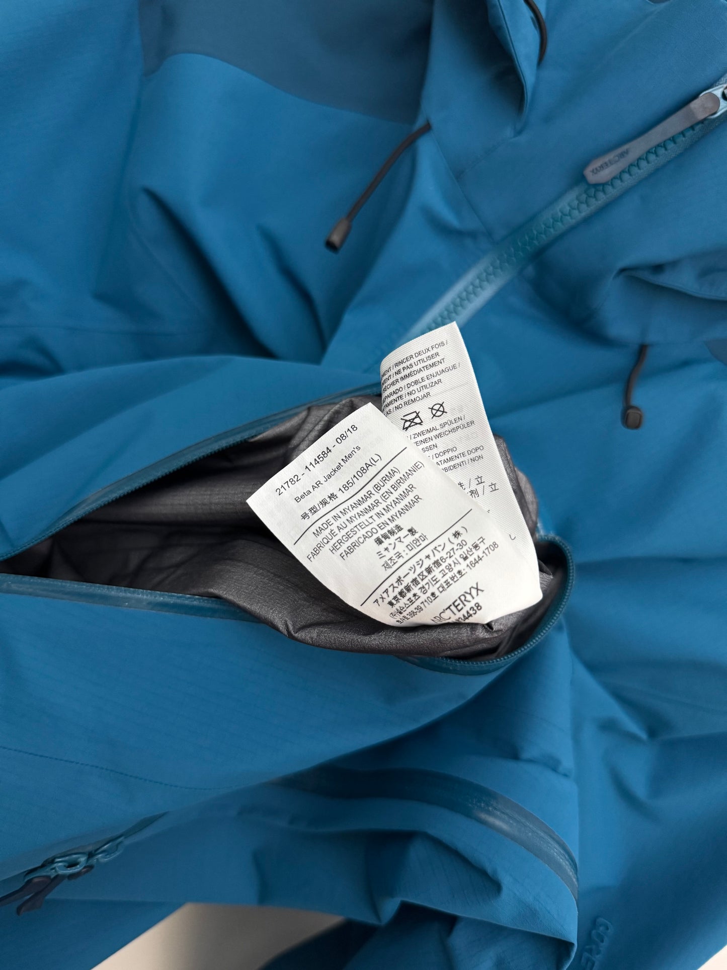 Arc’teryx Beta AR Jacket Blue Men’s L Large Gore-Tex Pro