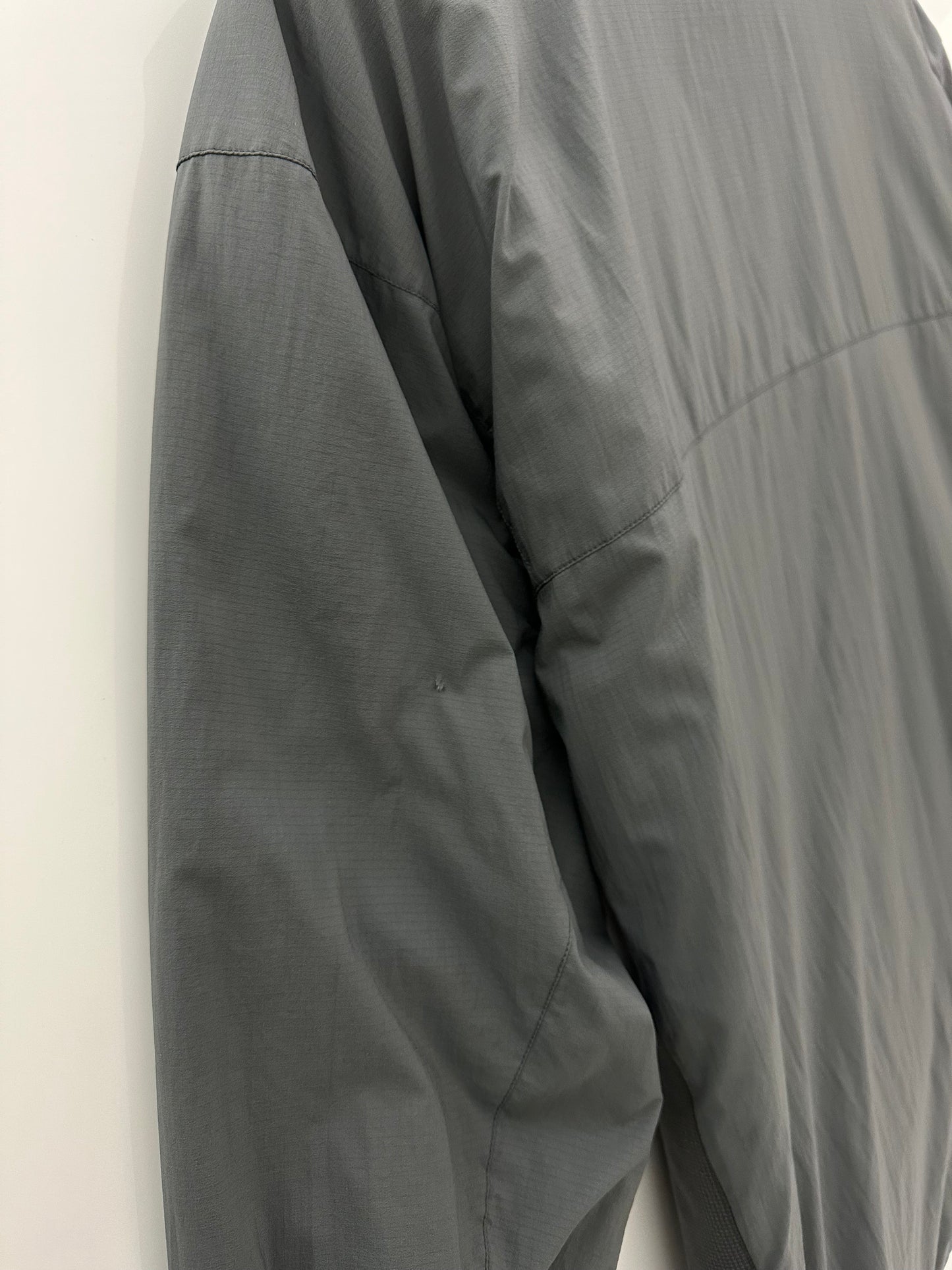 Arc’teryx LEAF Atom LT Hoody Wolf Grey 1st Gen Men’s XXL