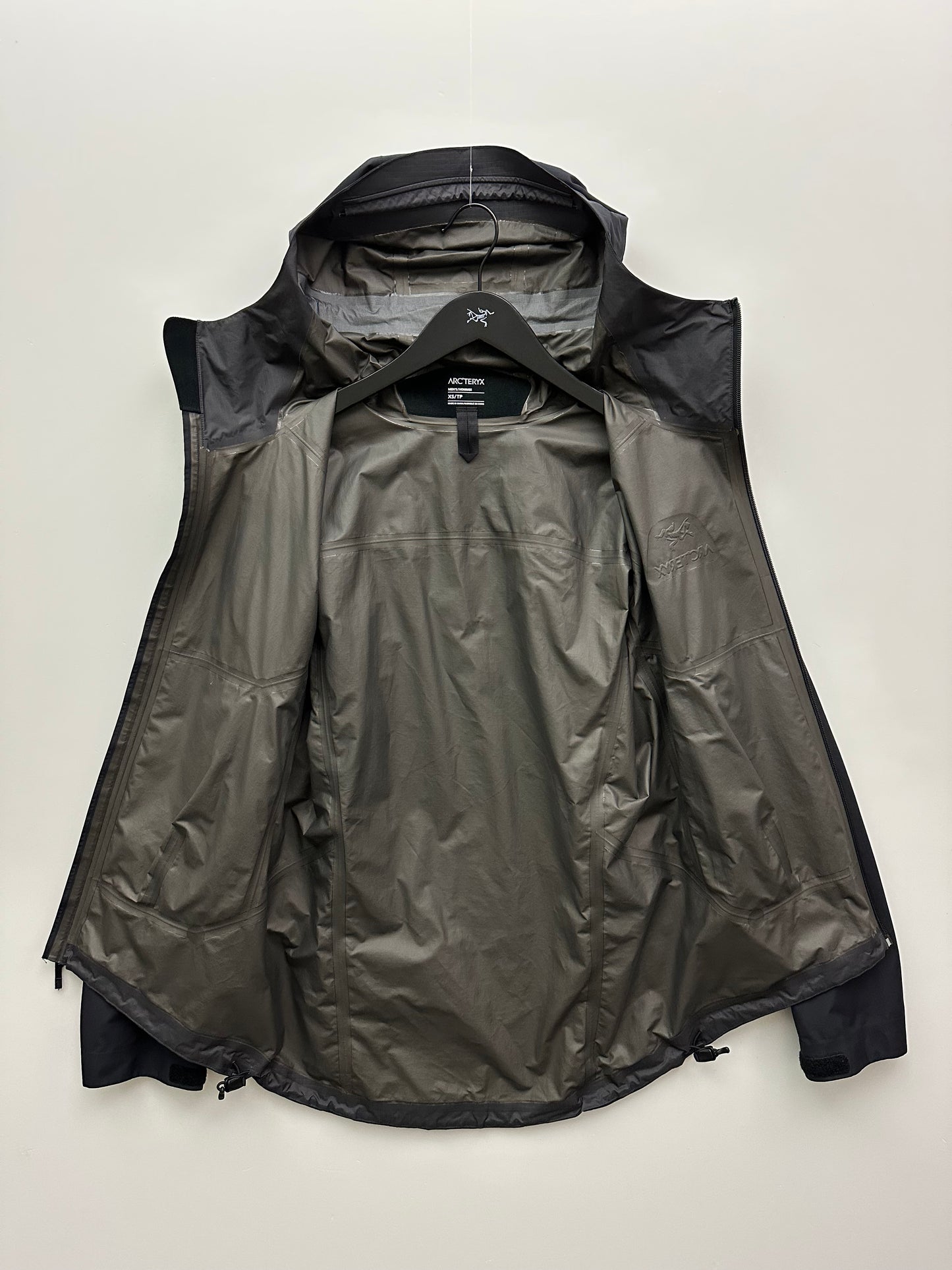 Arc’teryx Zeta SL Jacket Black Men’s XS Extra Small Gore-Tex
