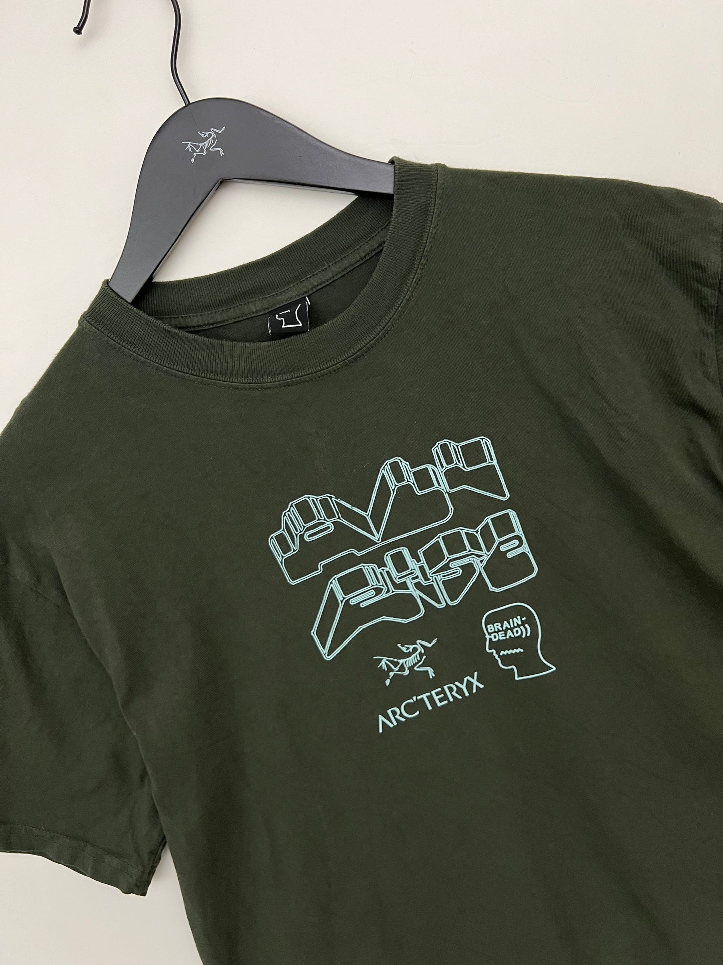 Brain Dead x Arc'teryx All Rise London T-shirt Green Men’s Size S Small