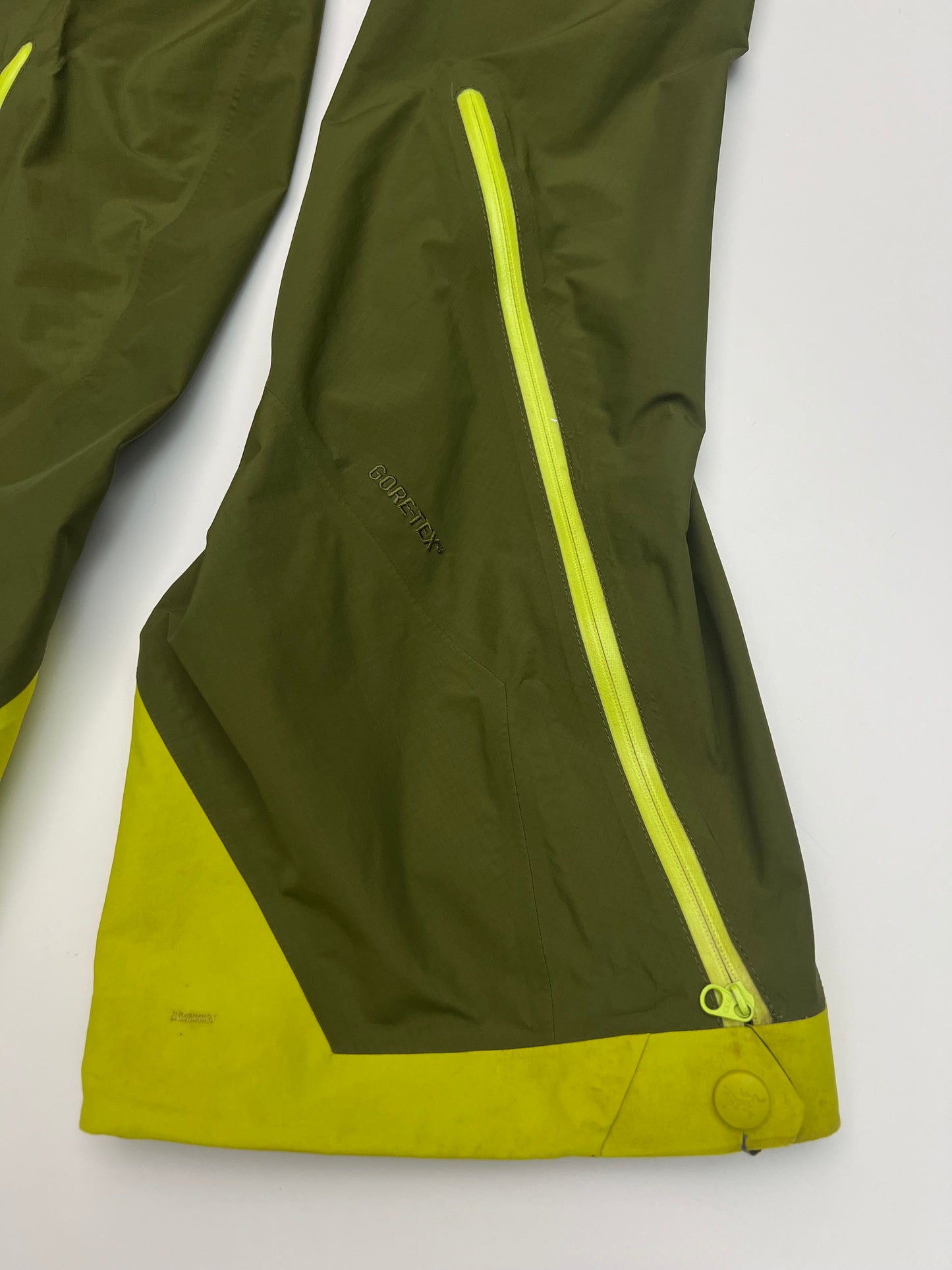 Arc'teryx Beta SL Pant Codium Green Men’s M Medium Gore-Tex