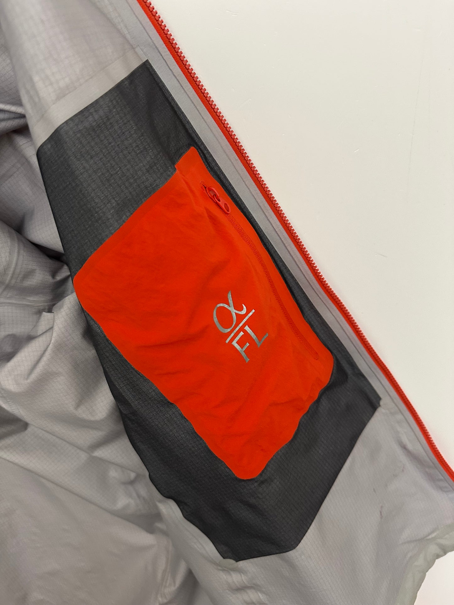 Arc’teryx Alpha FL Jacket Red Men’s XL Extra Large Gore-Tex Pro