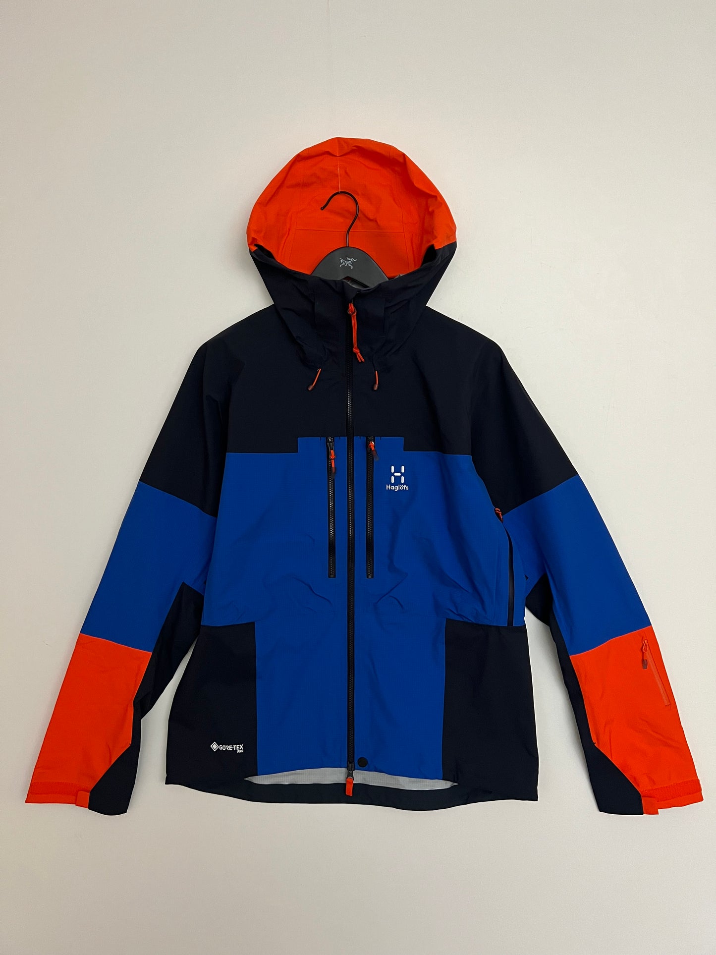 Haglofs Spitz GTX Pro Jacket Electric Blue / Tarn Blue Men’s L Large Gore-Tex Pro RECCO