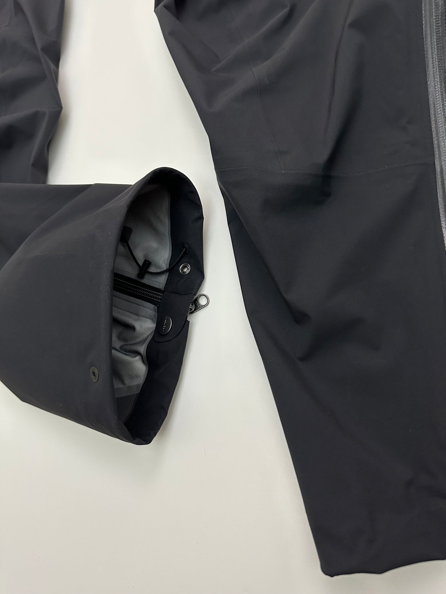 Arc'teryx Beta Pant Black Men’s XL Extra Large Gore-Tex