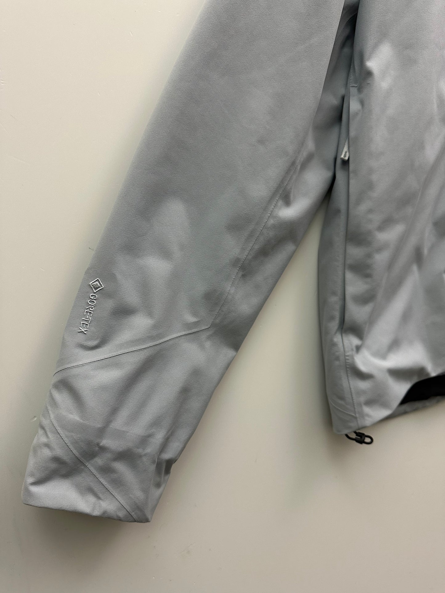 Arc’teryx Therme Insulated Jacket Grey Men’s M Medium Gore-Tex