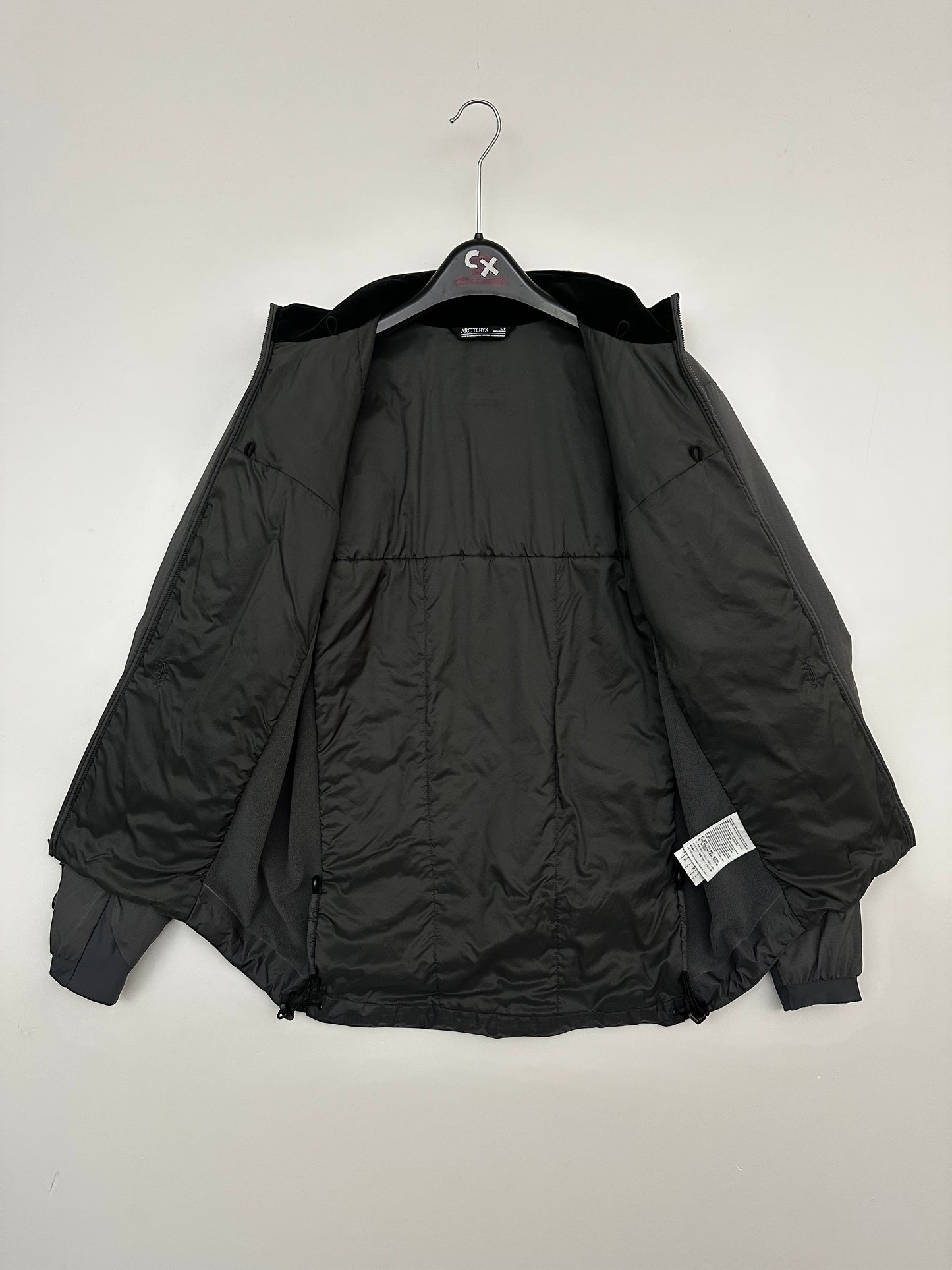 Arc’teryx LEAF Atom LT Jacket Gen2 Wolf Grey Men’s S Small