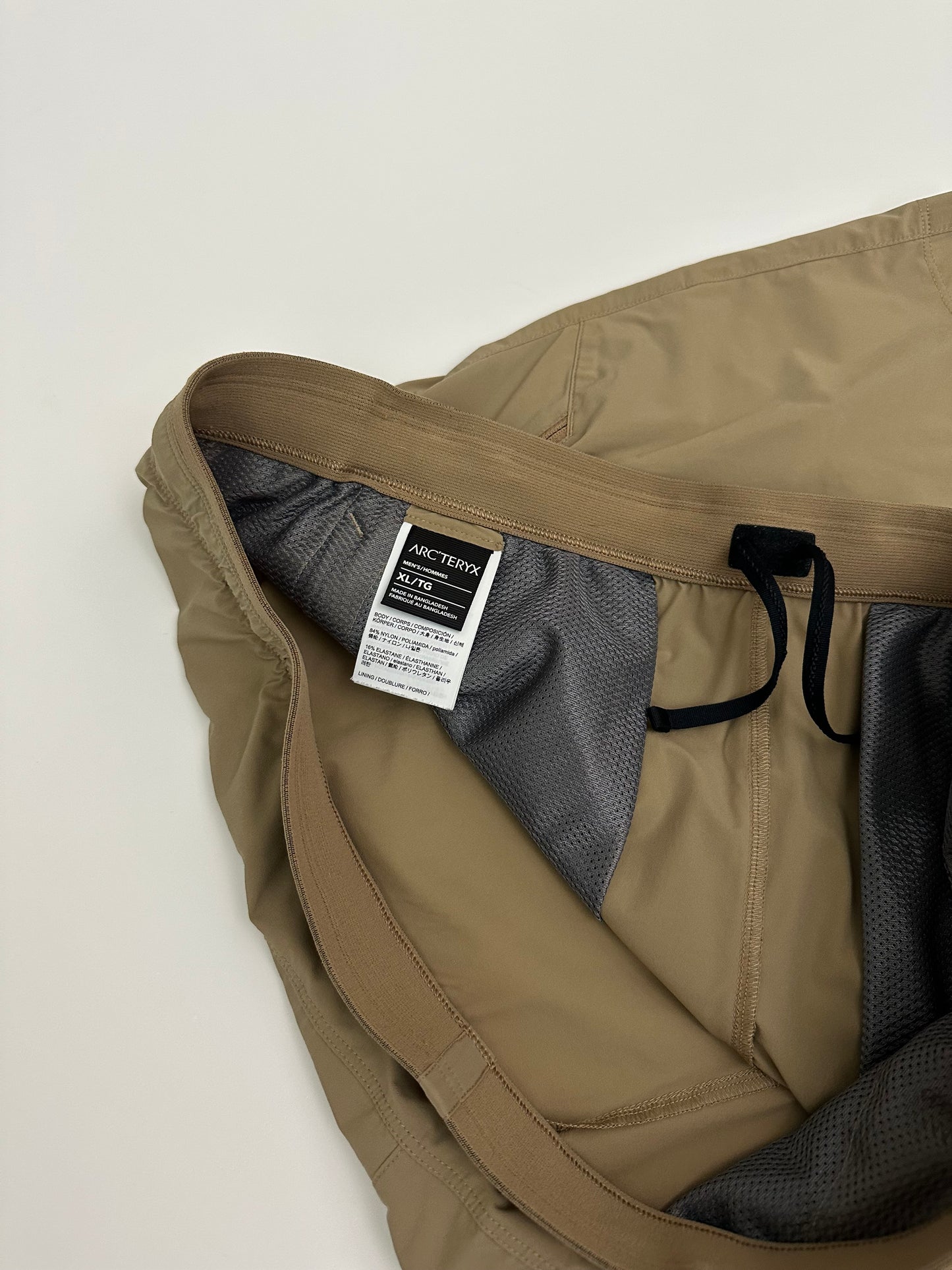 Arc’teryx Incendo Shorts 7” Brown Men’s XL Extra Large