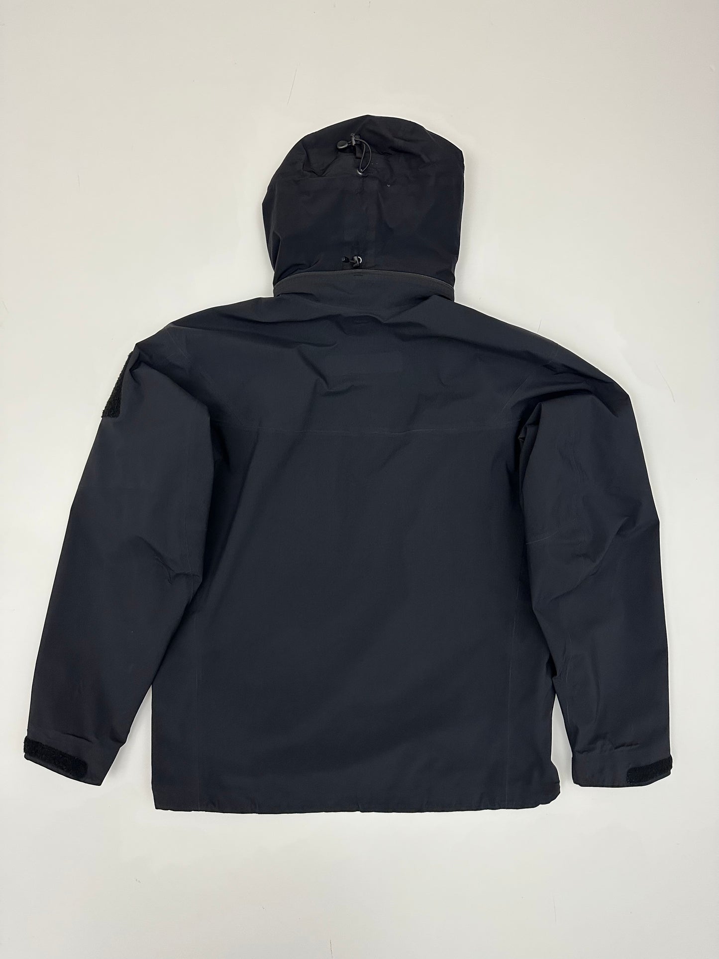 Arc’teryx LEAF Alpha Jacket Black Men’s L Large Gore-Tex