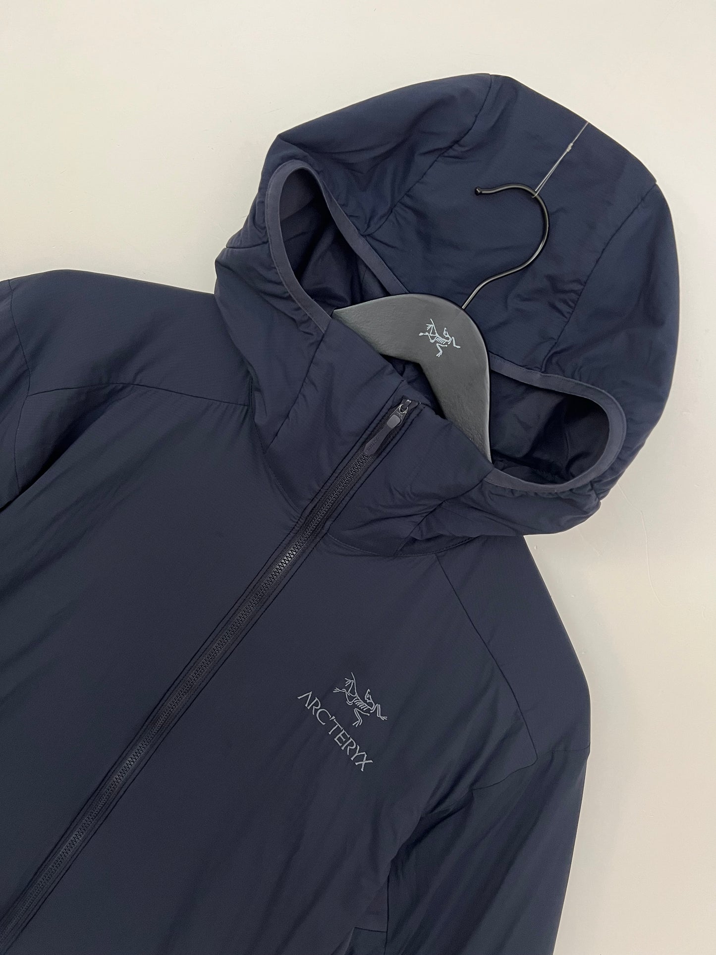 Arc’teryx Atom Hoody Black Sapphire Blue Men’s M Medium