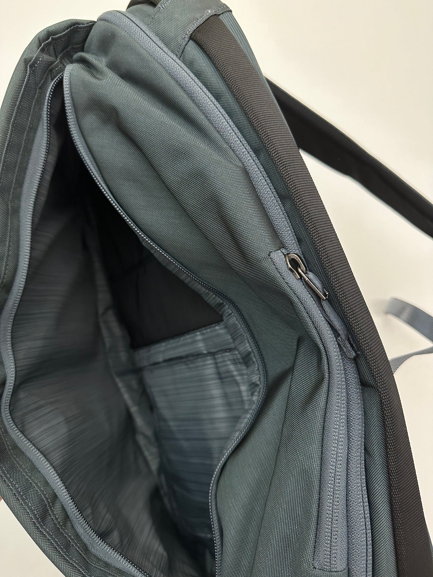 Arc’teryx Blade 20 Backpack Nighthawk Grey