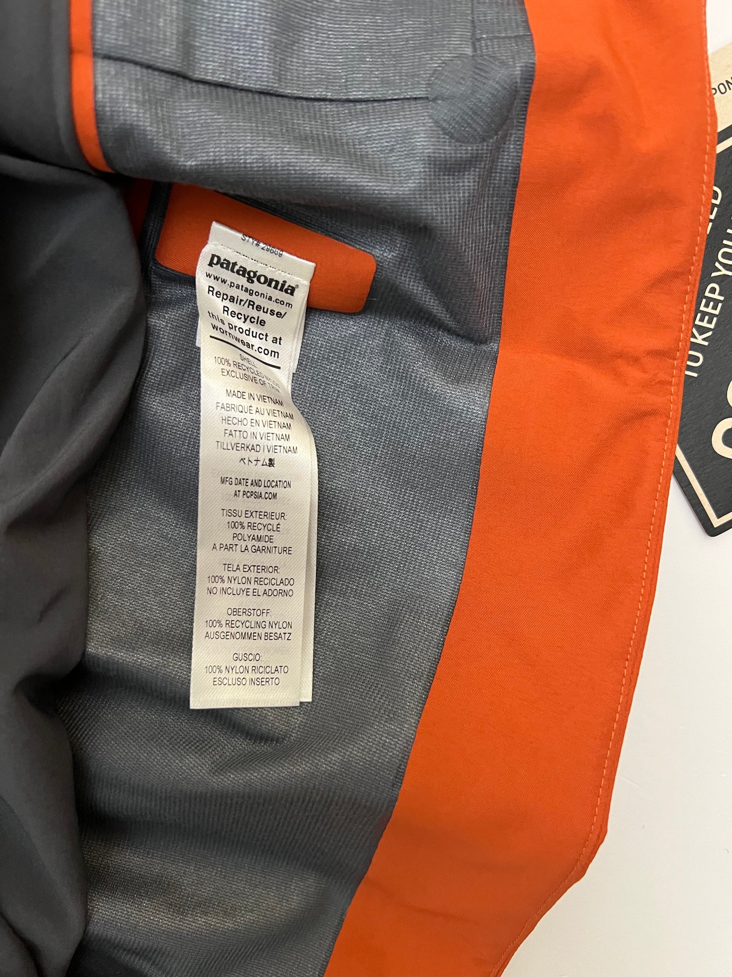 Patagonia Untracked Jacket Redtail Rust Men’s S Small Gore-Tex RECCO